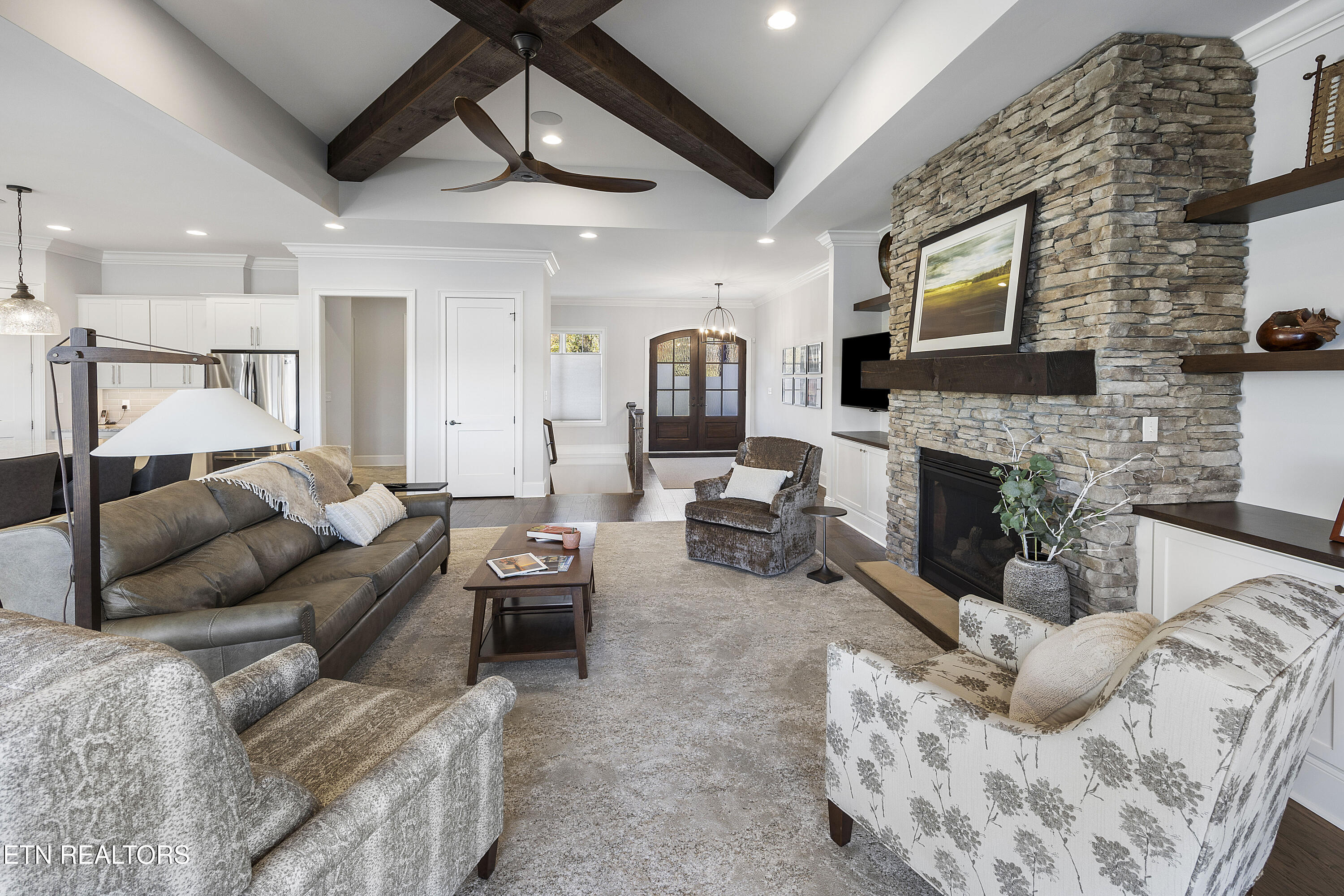 12204 Bluff Shore Drive