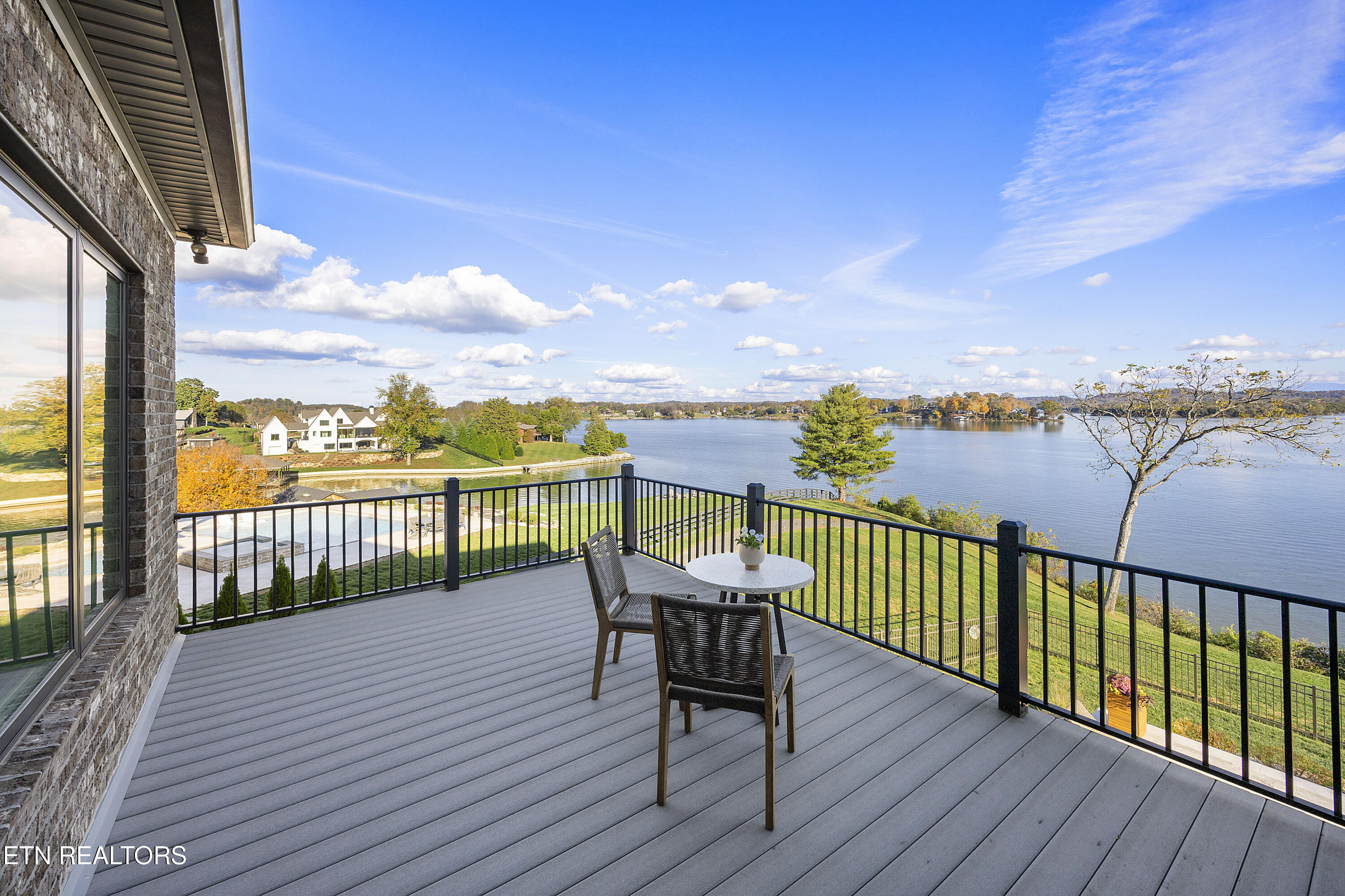 12204 Bluff Shore Drive