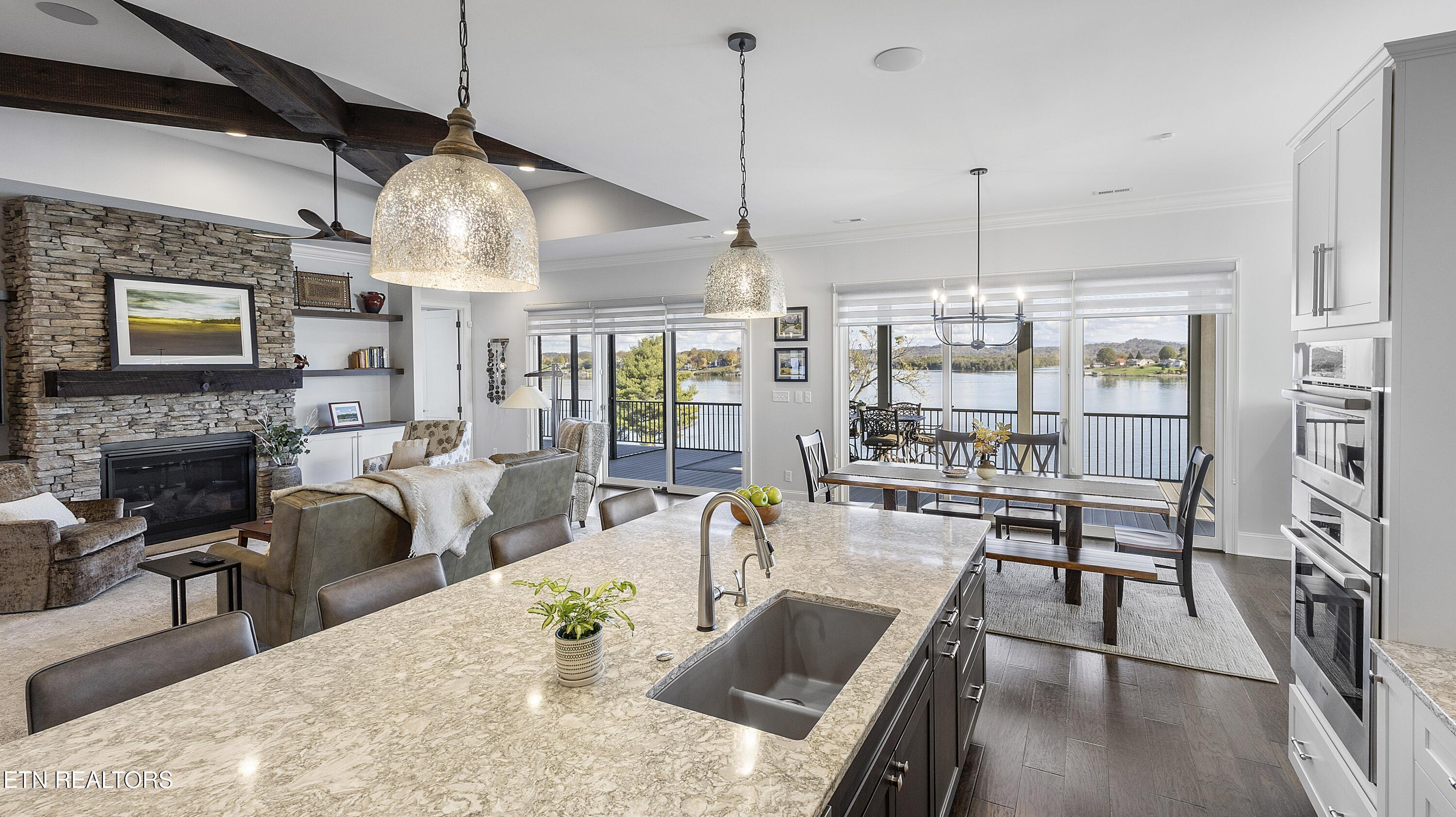 12204 Bluff Shore Drive