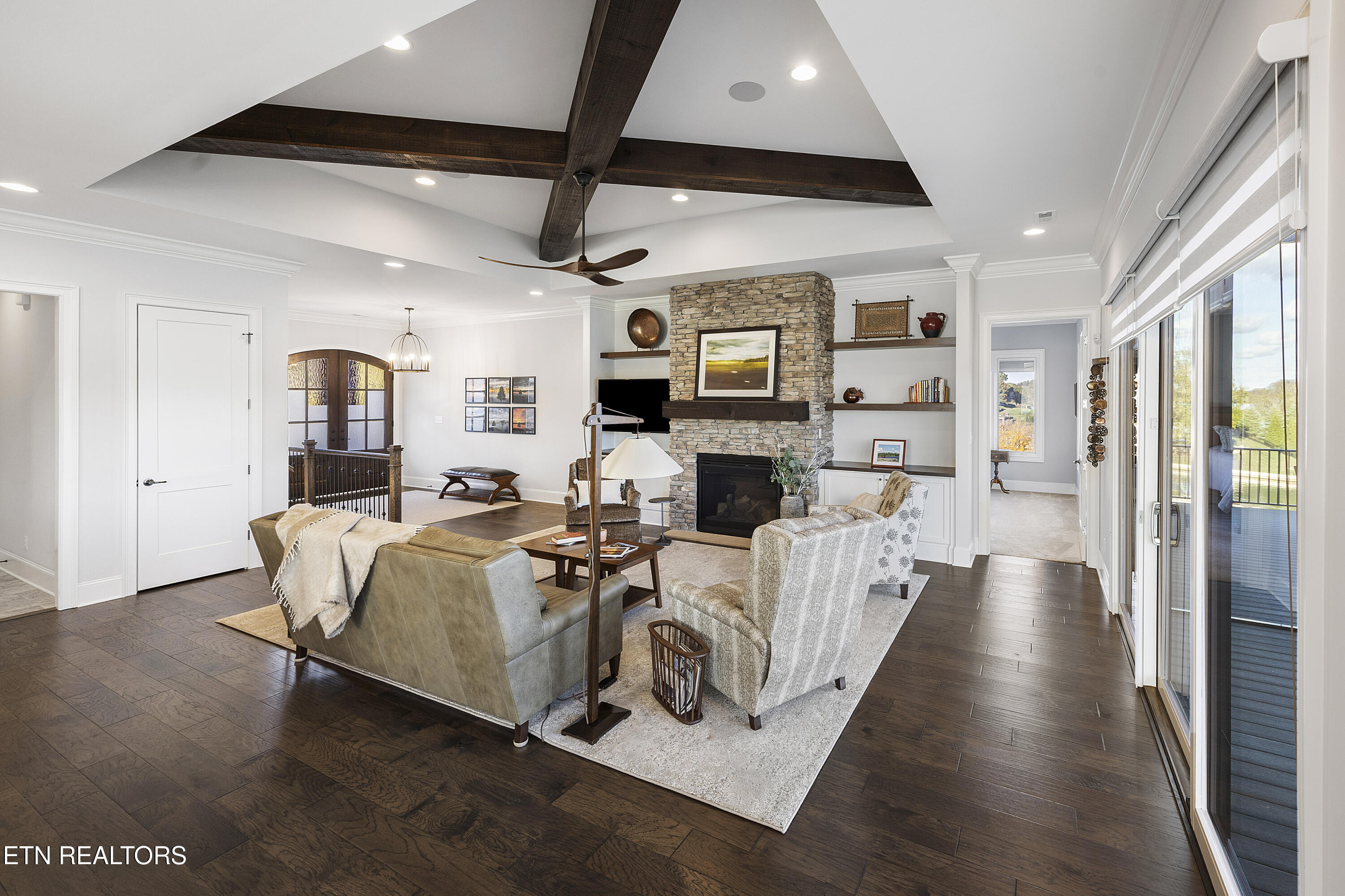 12204 Bluff Shore Drive