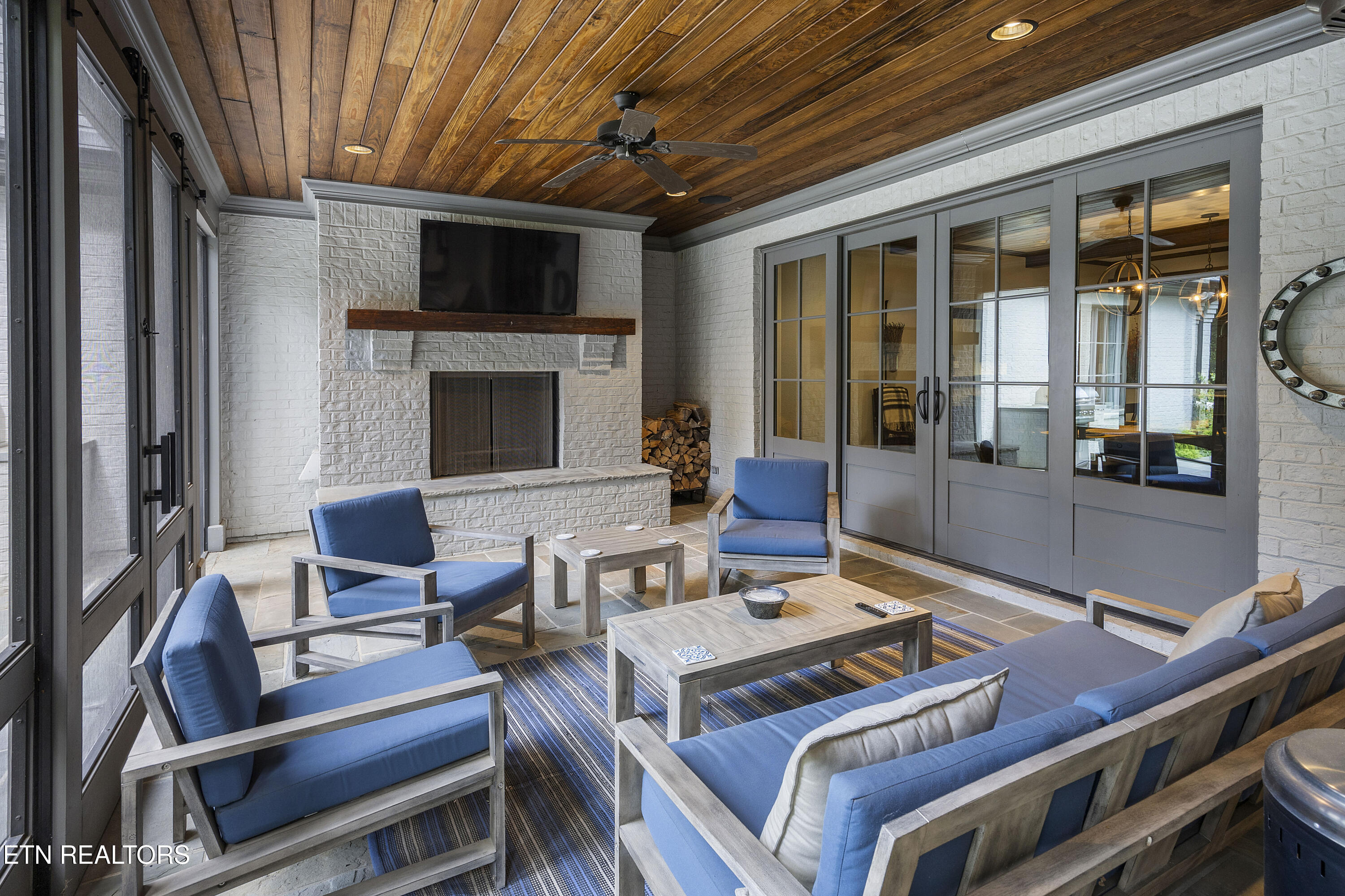 8314 Rudder Valley Lane