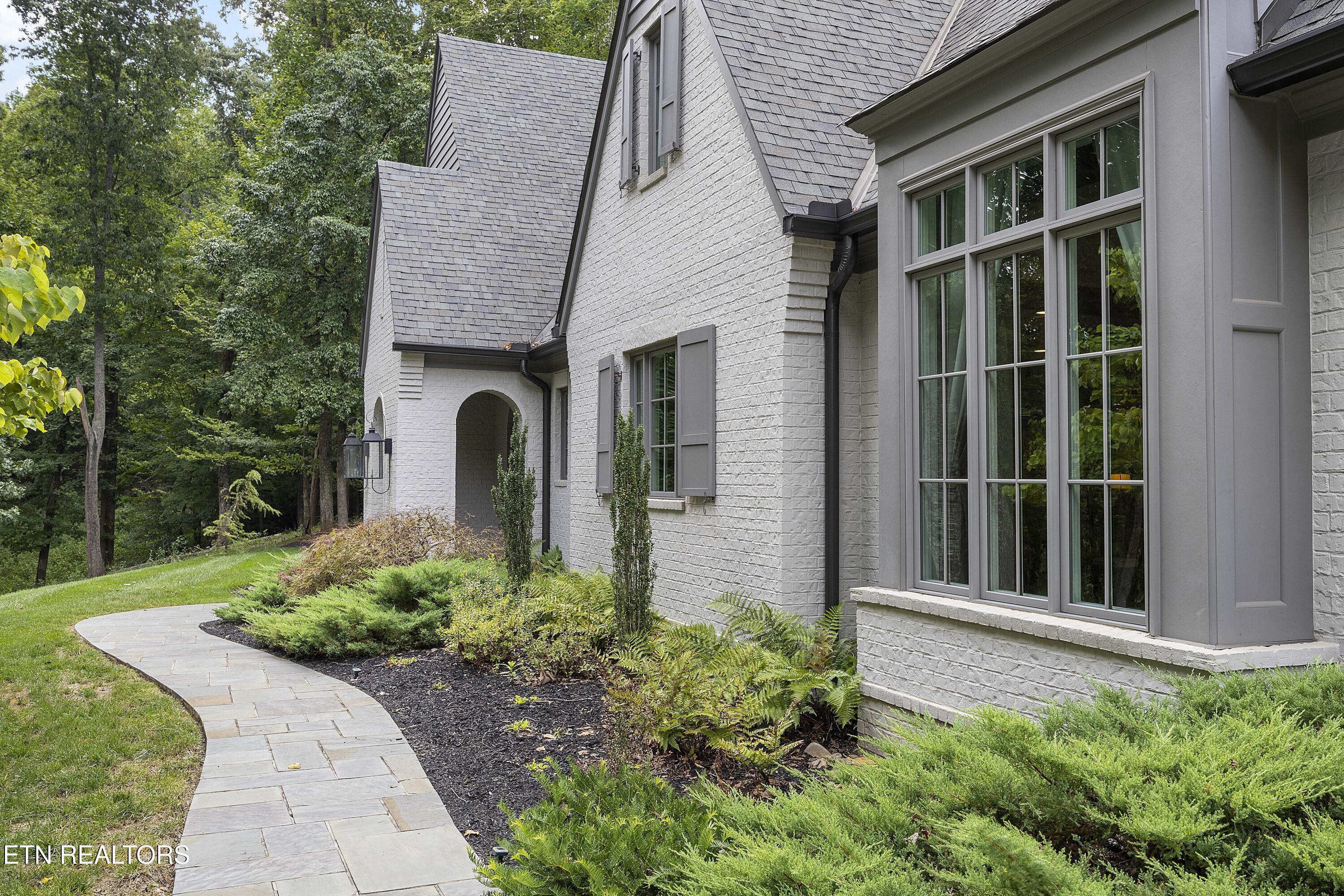 8314 Rudder Valley Lane