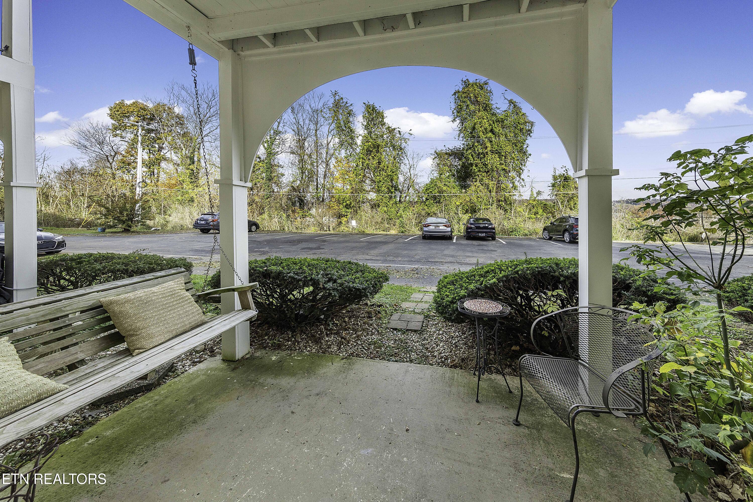 5709 Lyons View Pike, 2102