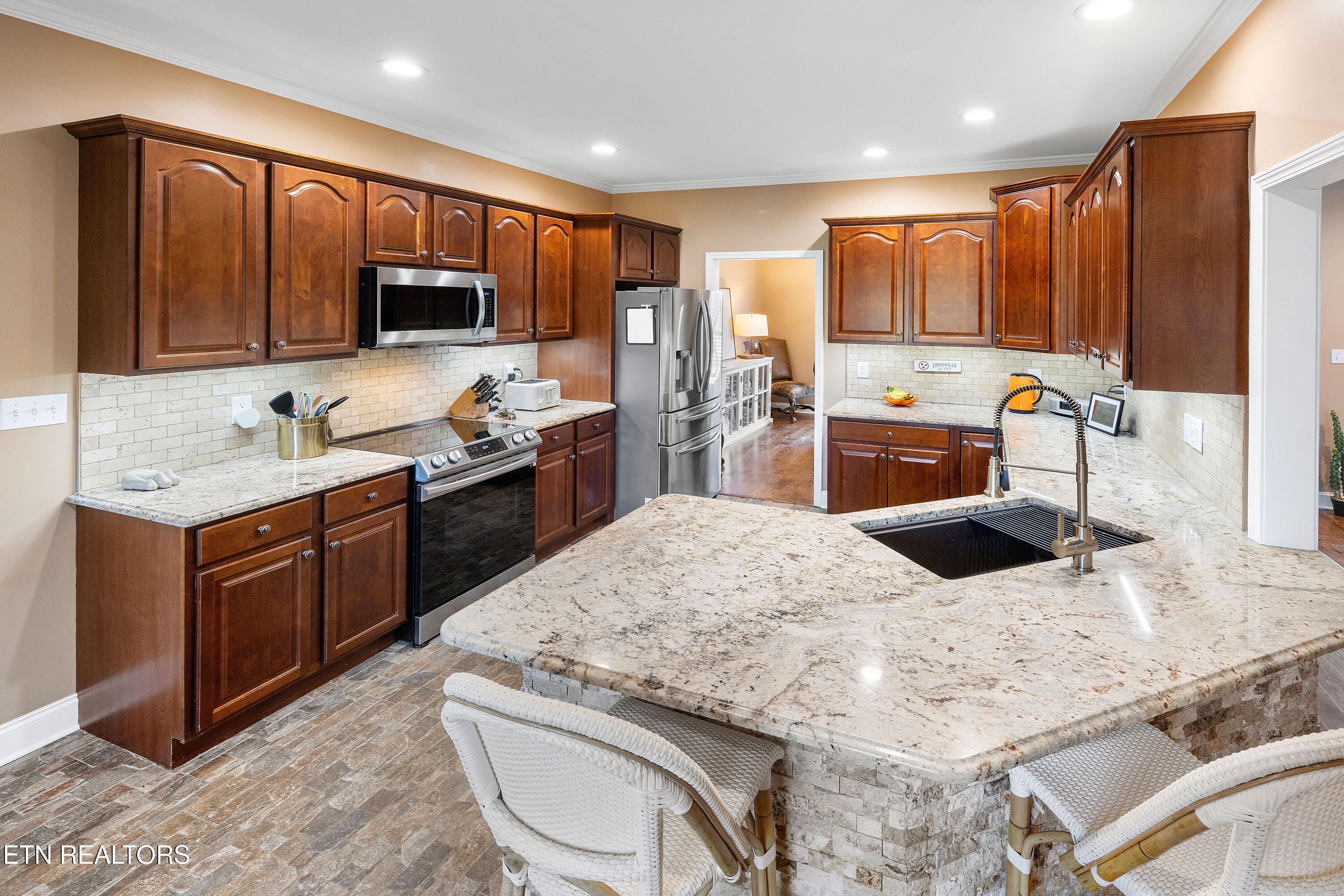 3737 Riverbrook Drive