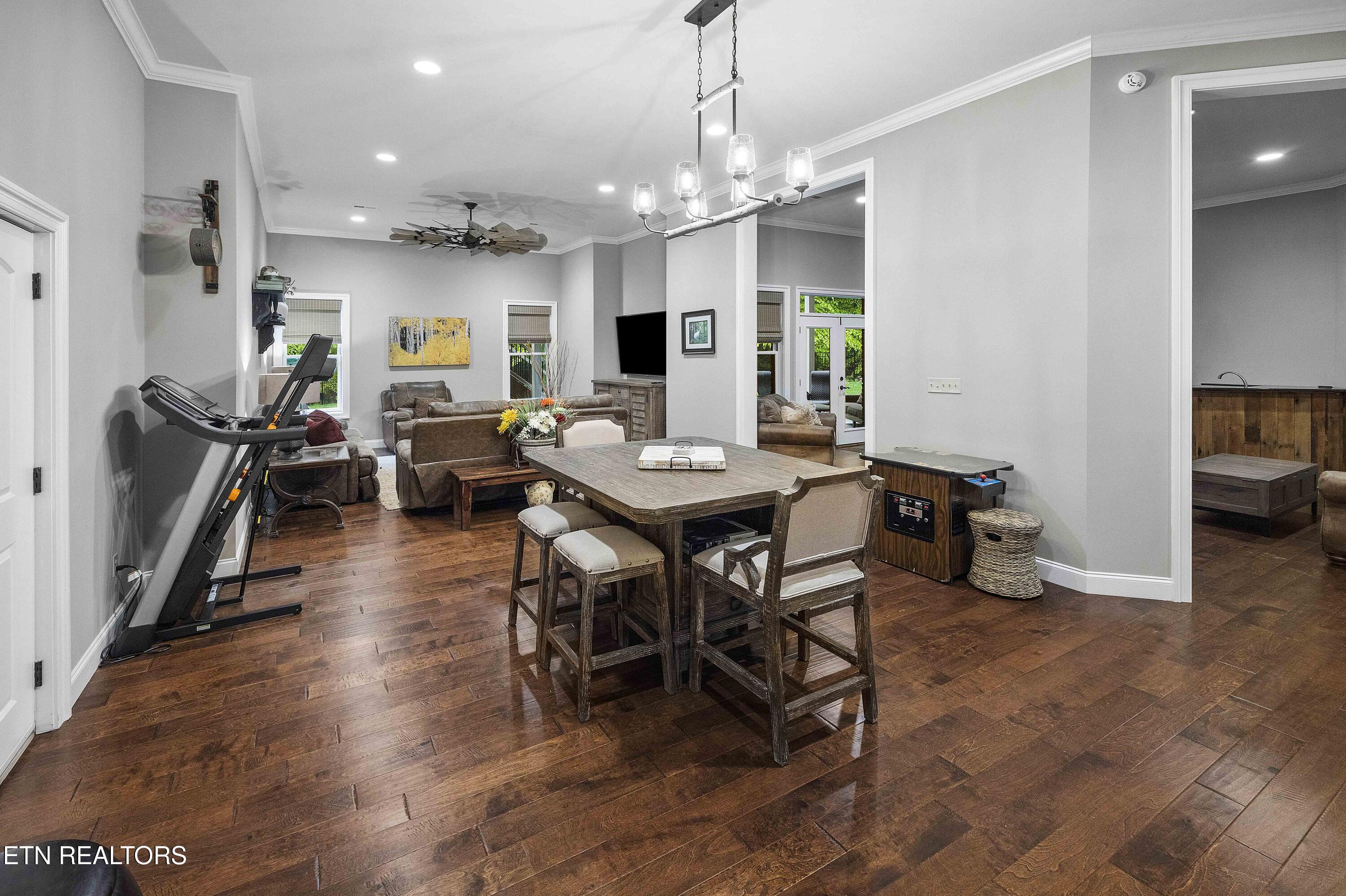 1716 Glen Bean Court