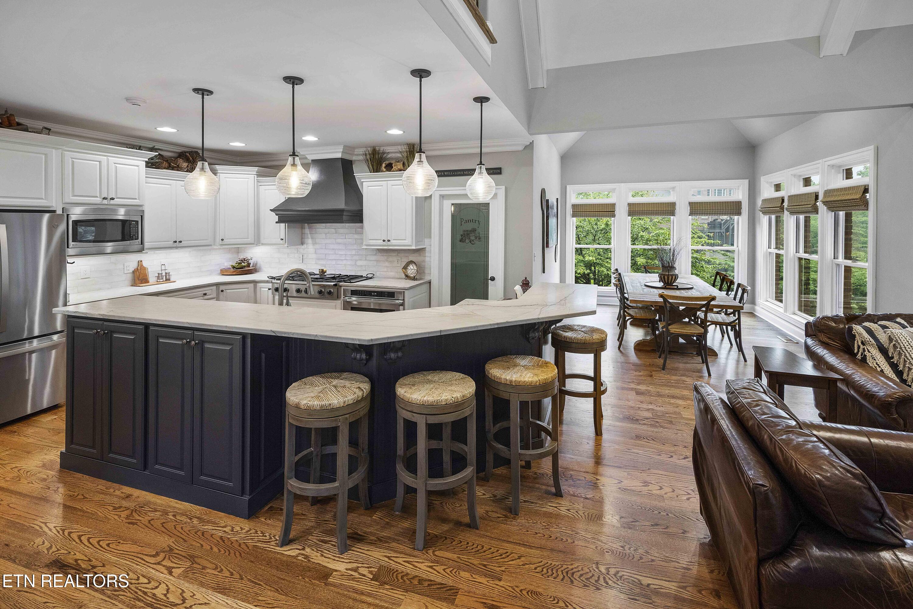 1716 Glen Bean Court