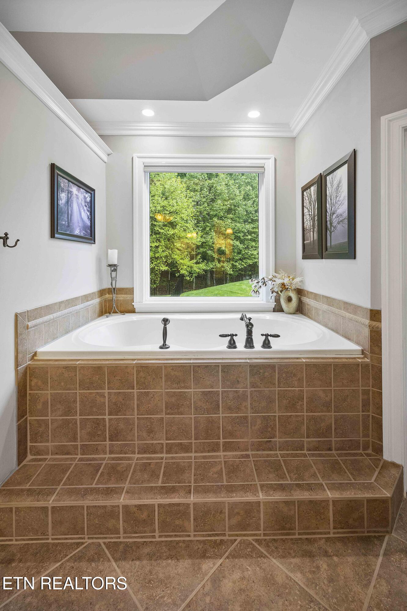 1716 Glen Bean Court