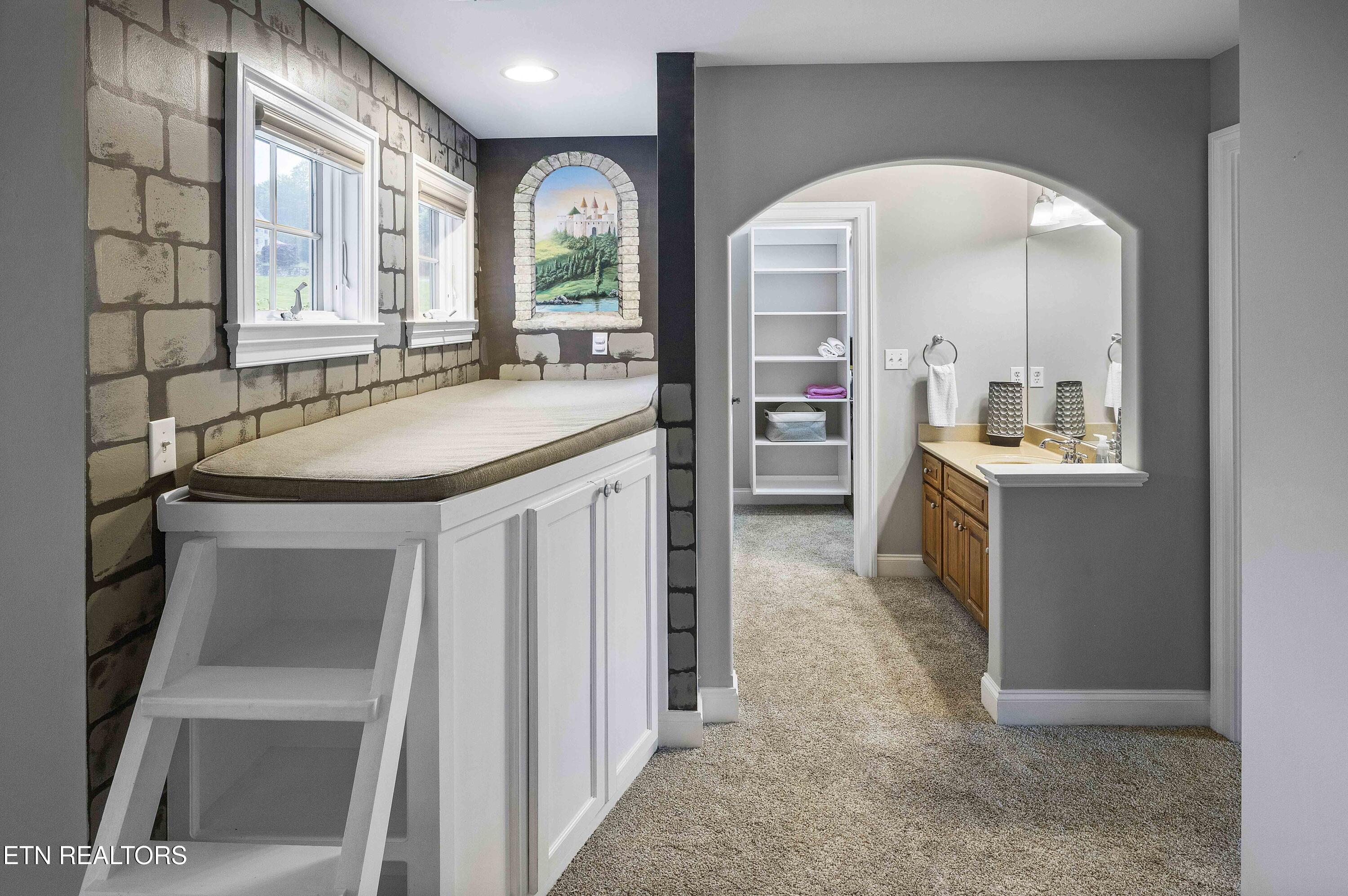 1716 Glen Bean Court