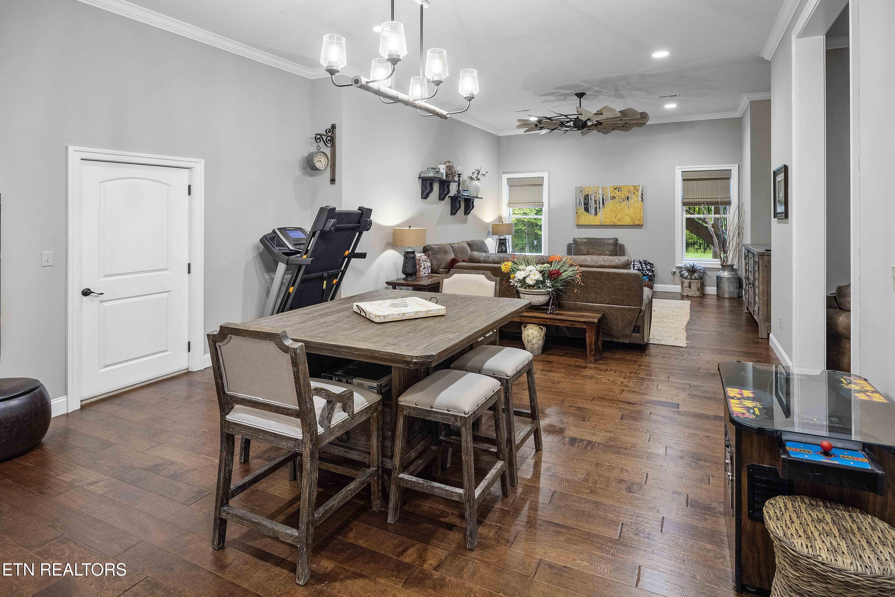 1716 Glen Bean Court