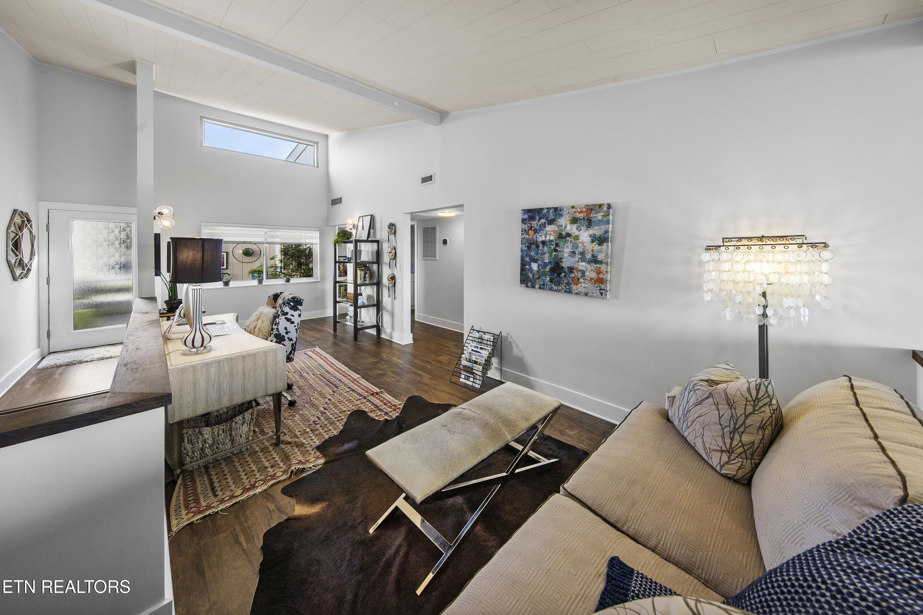 1863 Cherokeee Bluff Drive