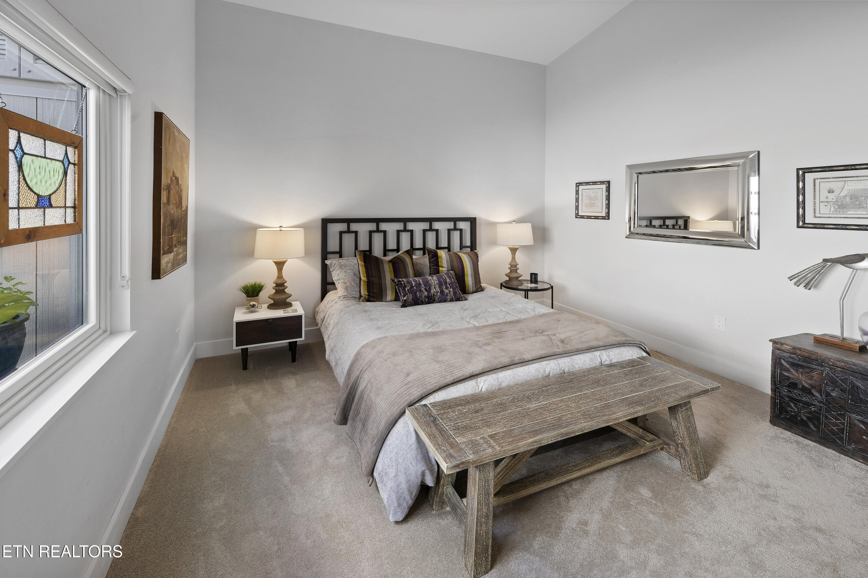 1863 Cherokeee Bluff Drive