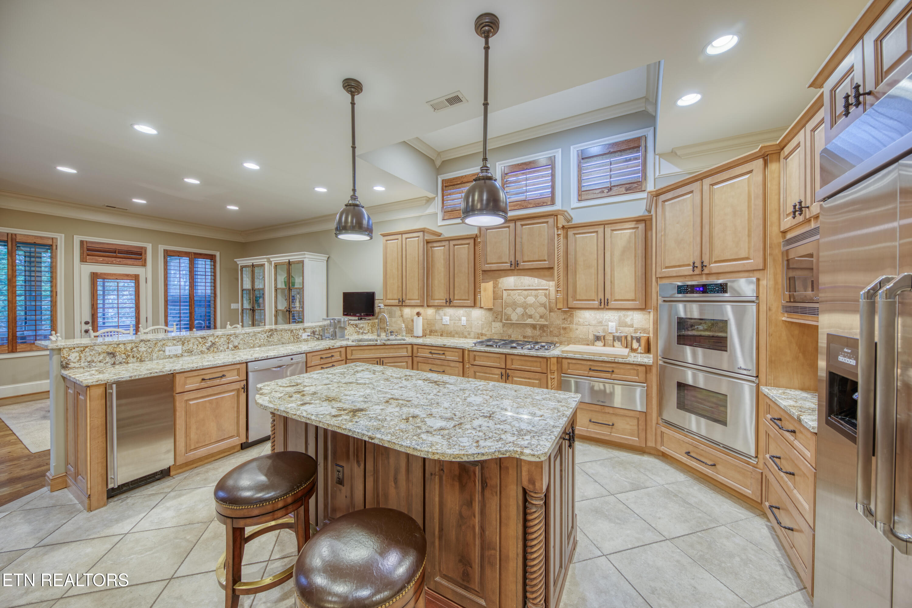 7211 Wellsley Manor Way