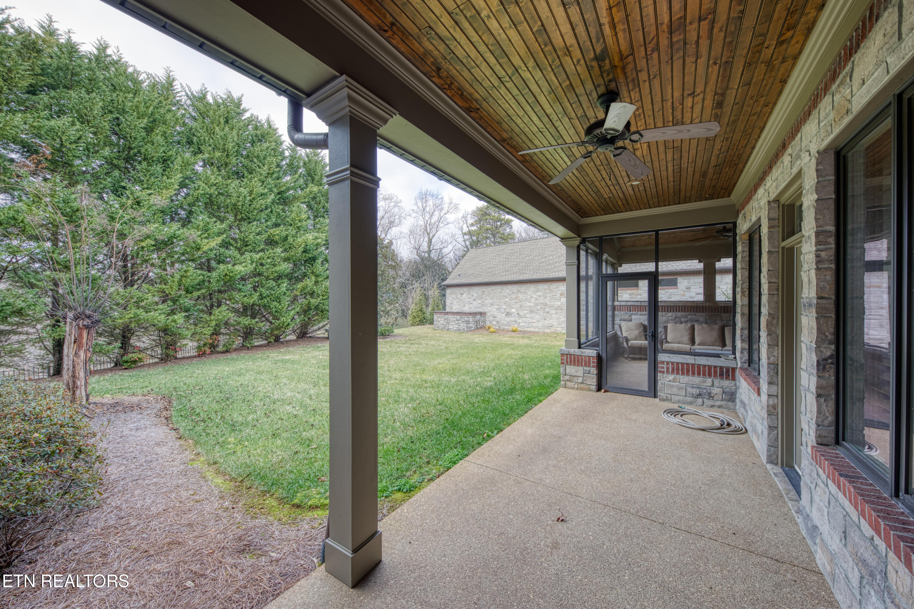 7211 Wellsley Manor Way