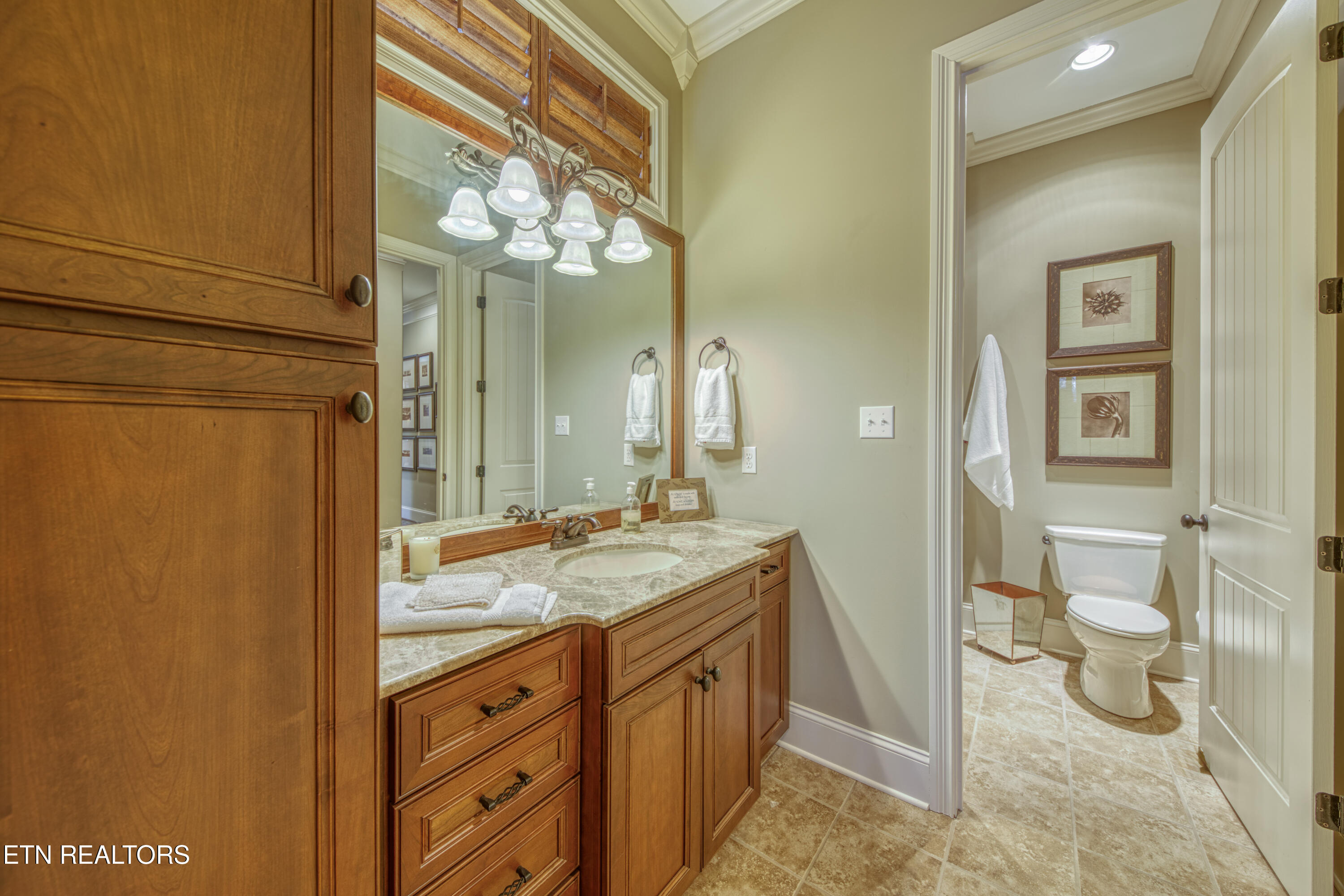 7211 Wellsley Manor Way