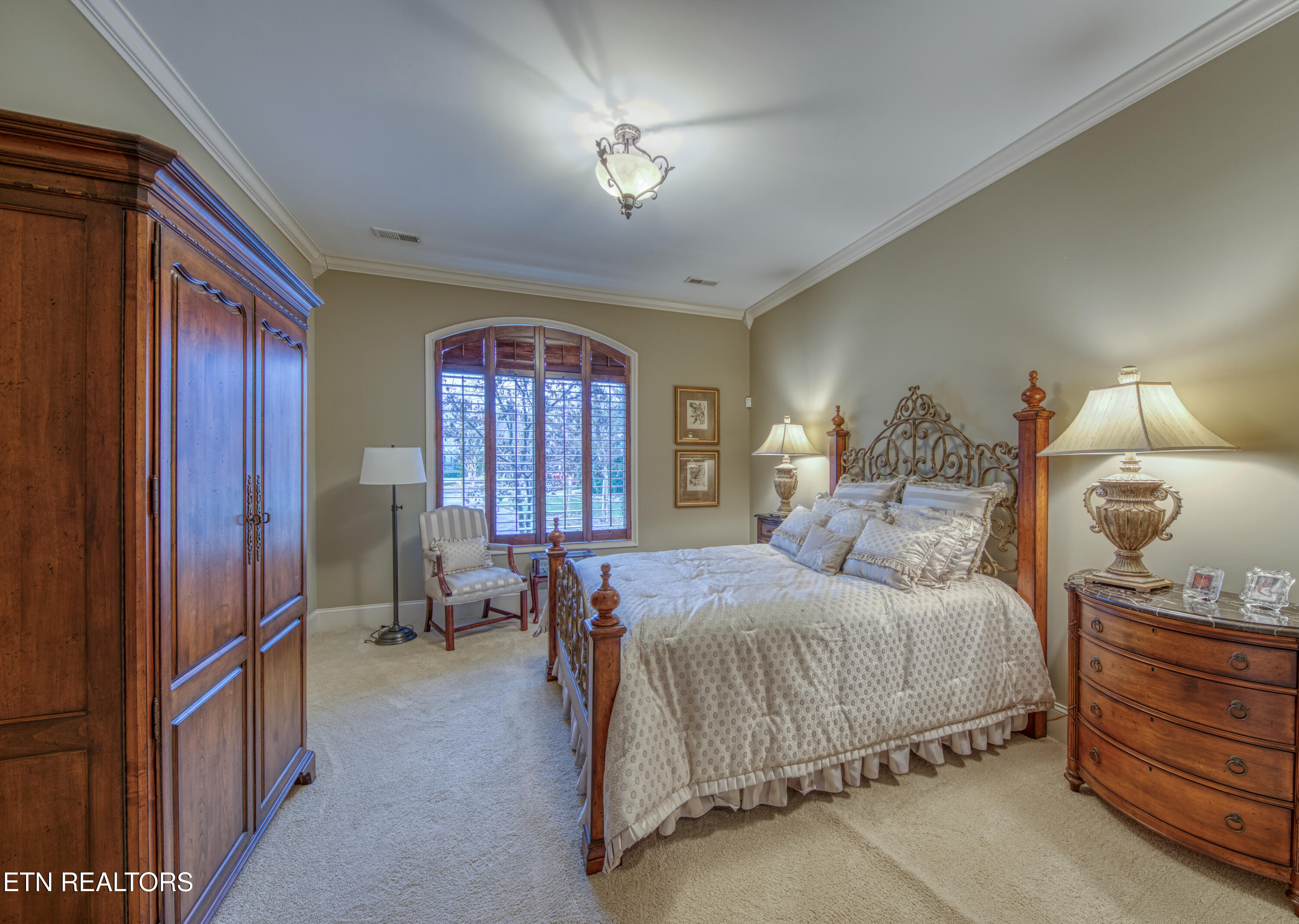 7211 Wellsley Manor Way