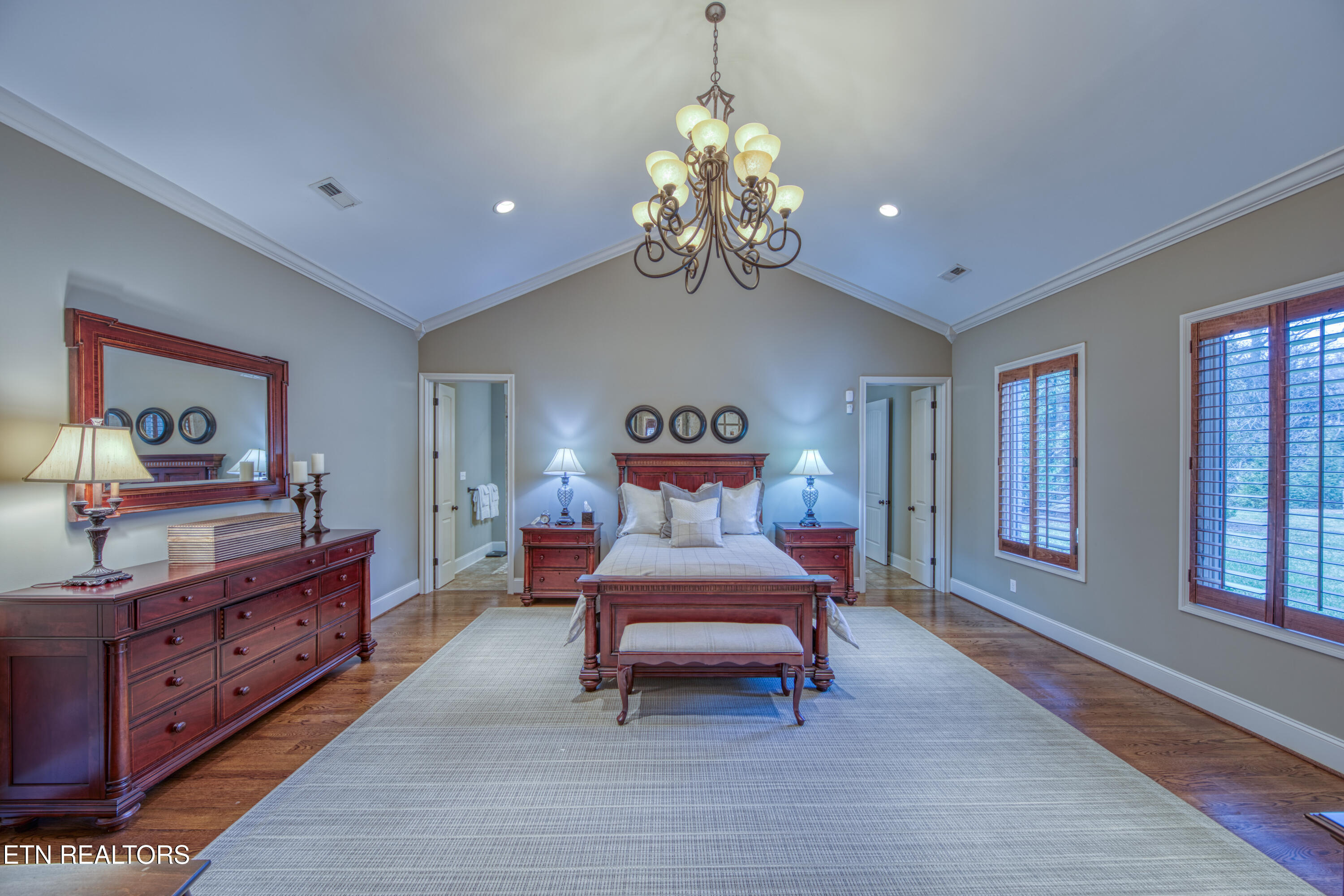 7211 Wellsley Manor Way