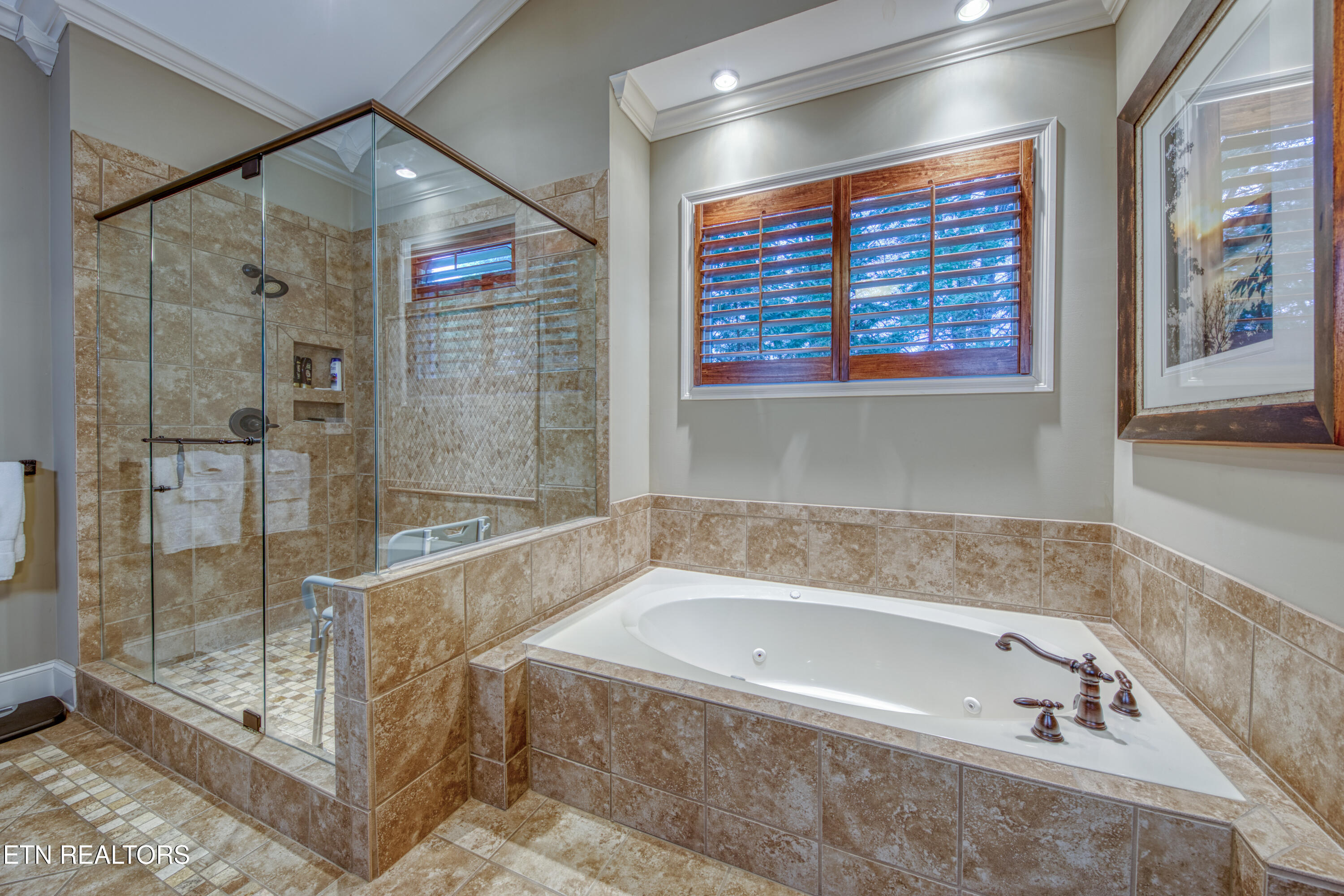 7211 Wellsley Manor Way