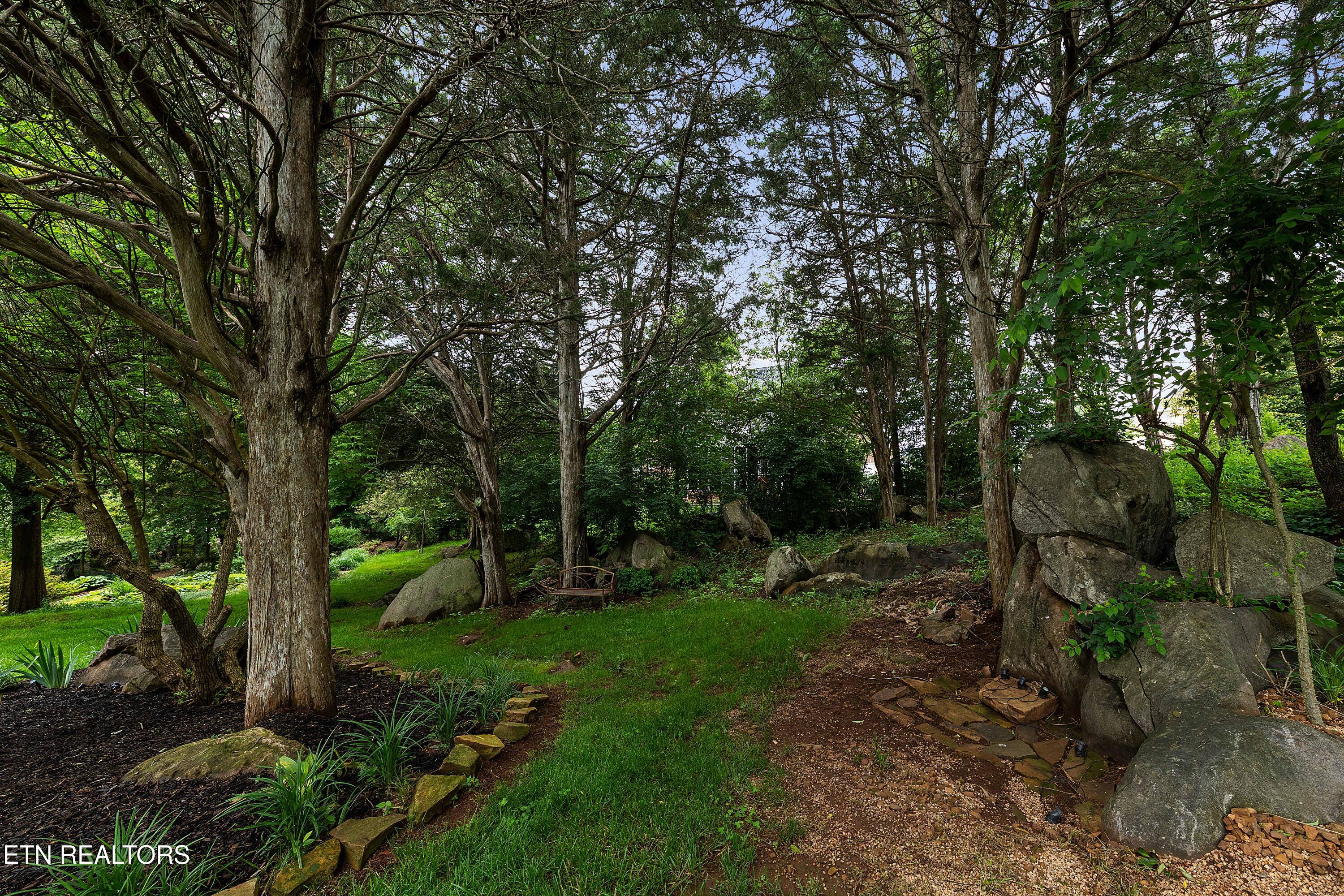 12649 Bayview Drive