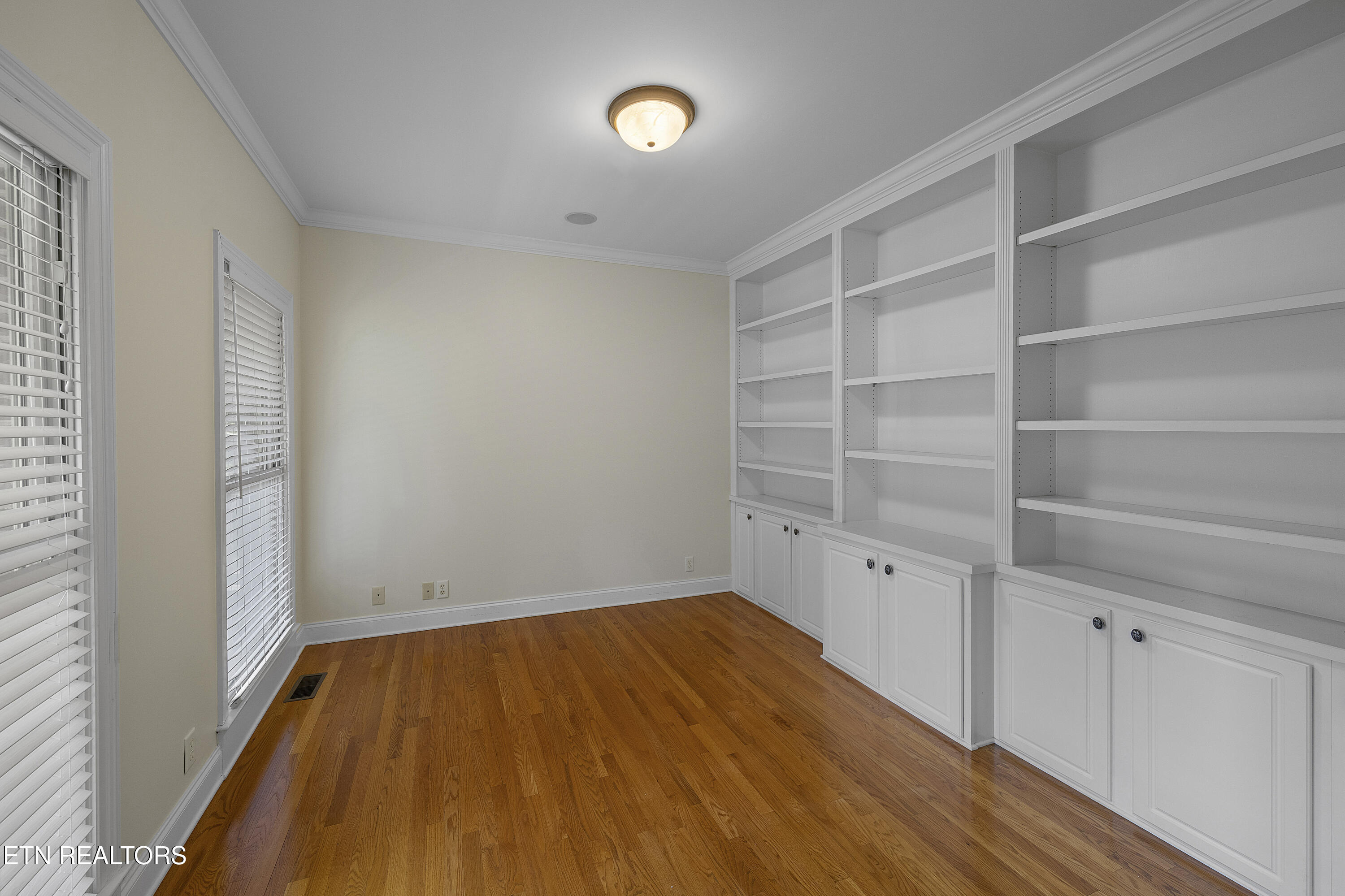 12649 Bayview Drive