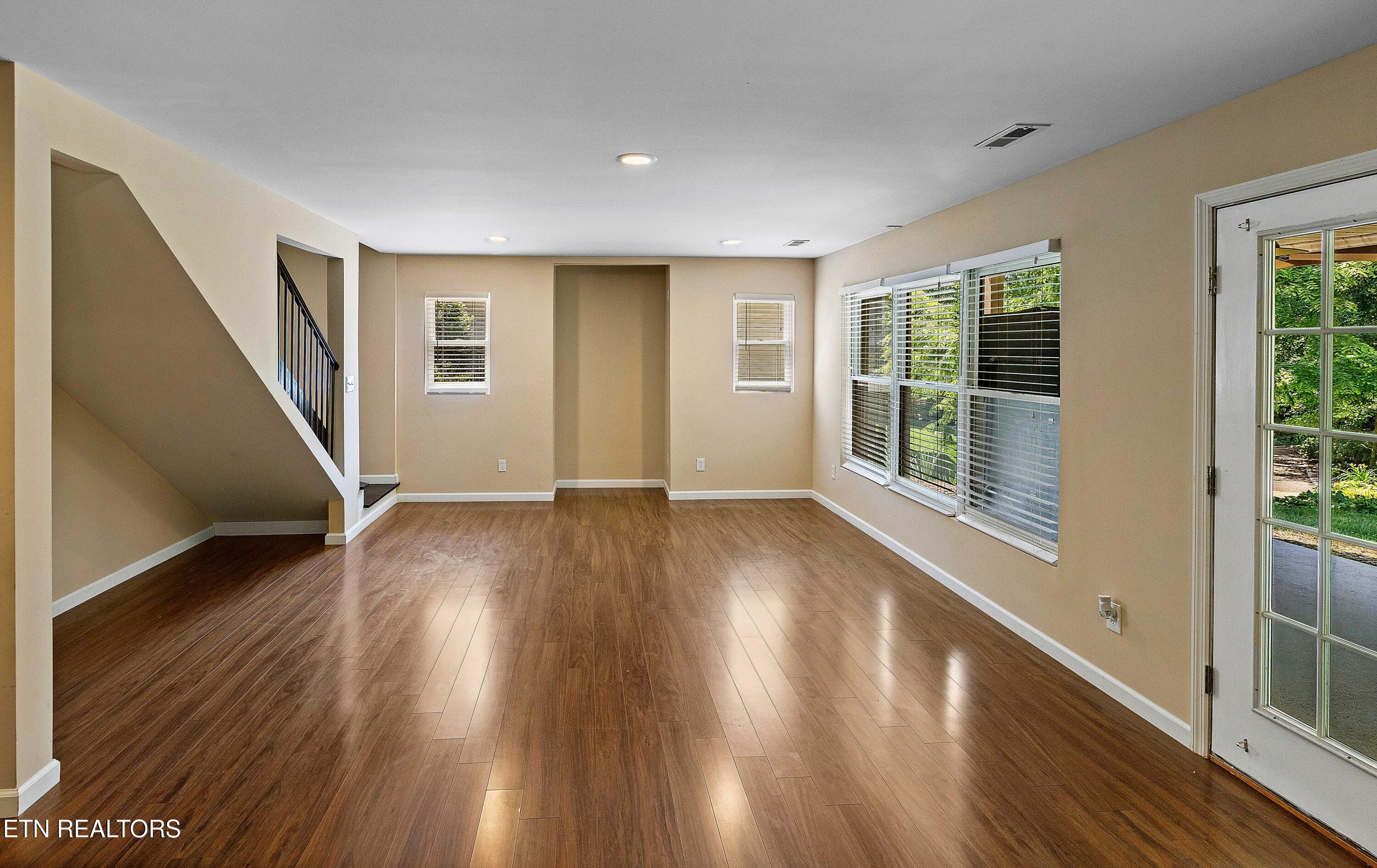 12649 Bayview Drive