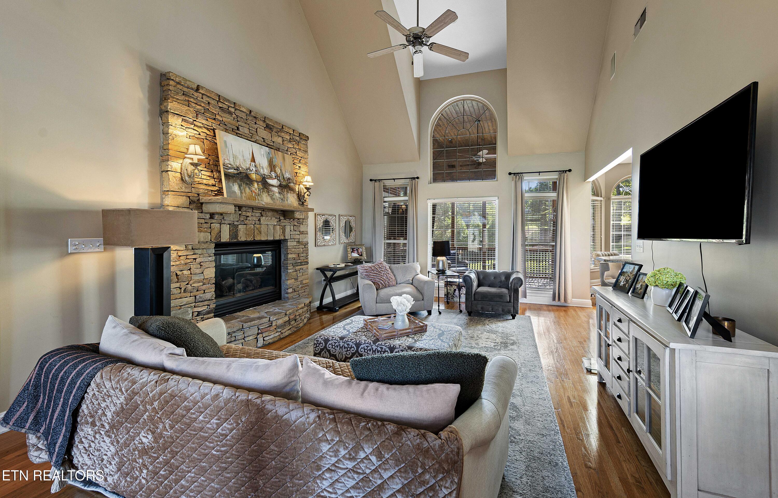 1114 Canvas Back Lane