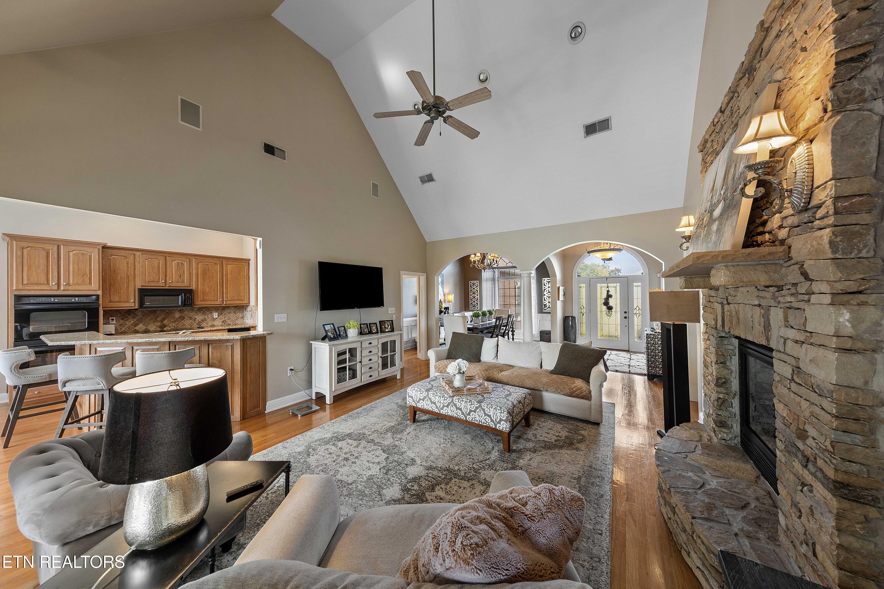 1114 Canvas Back Lane