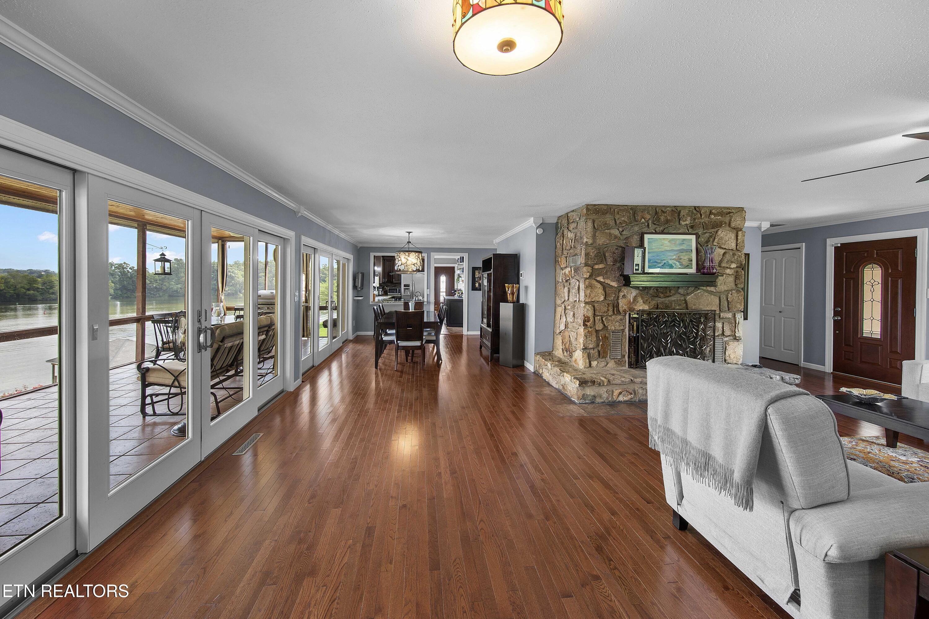 4237 Smoot Lane