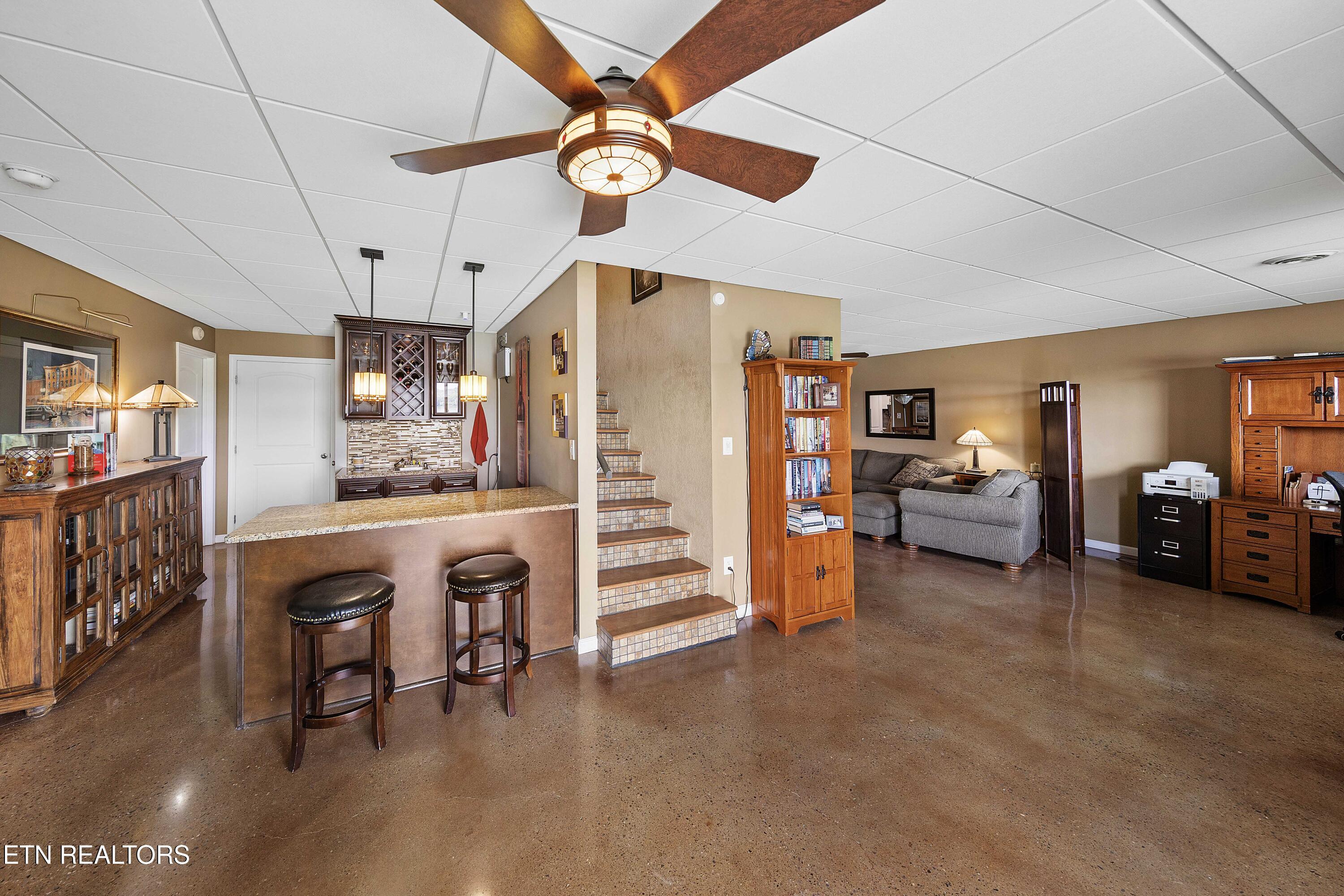 4237 Smoot Lane
