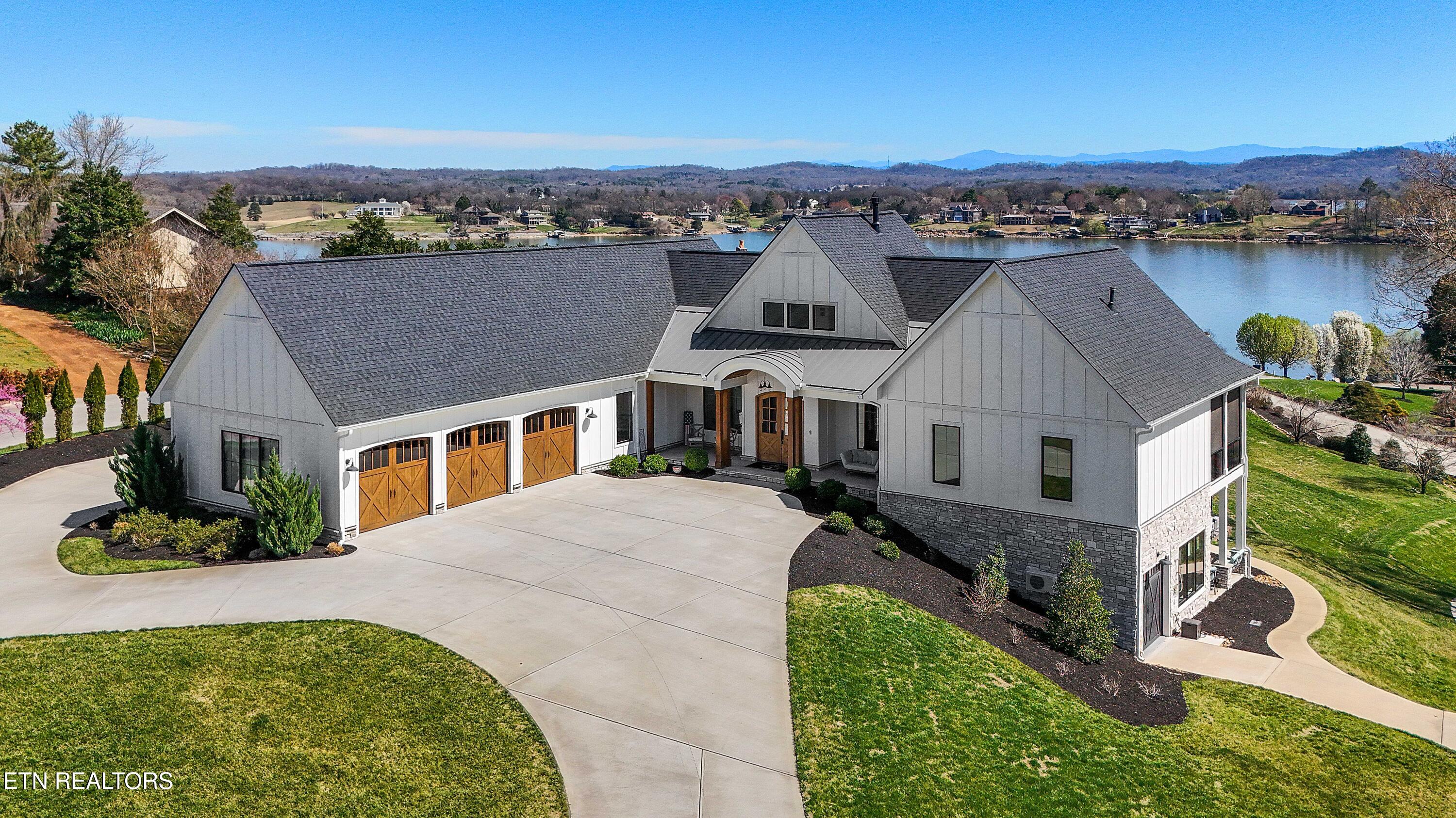 3003 Windy Ridge Point