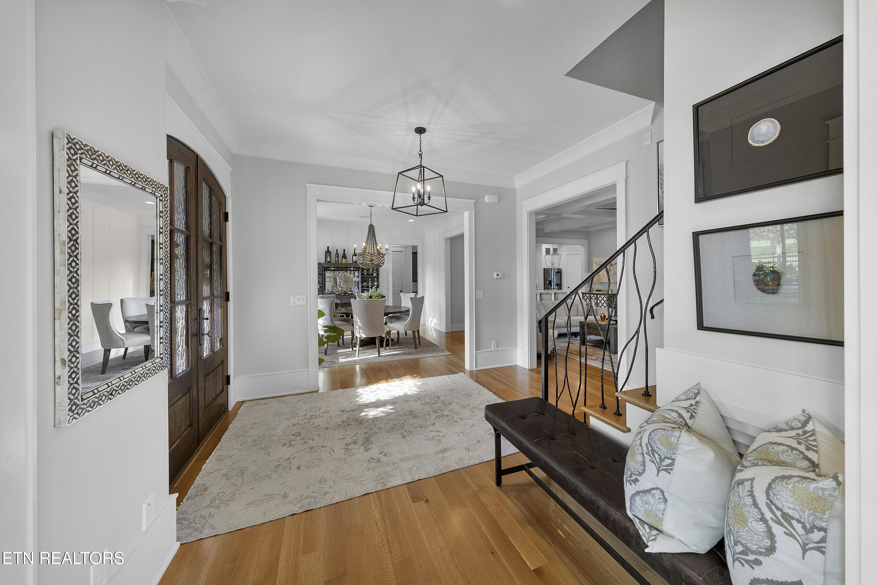 1635 Yachtsman Way