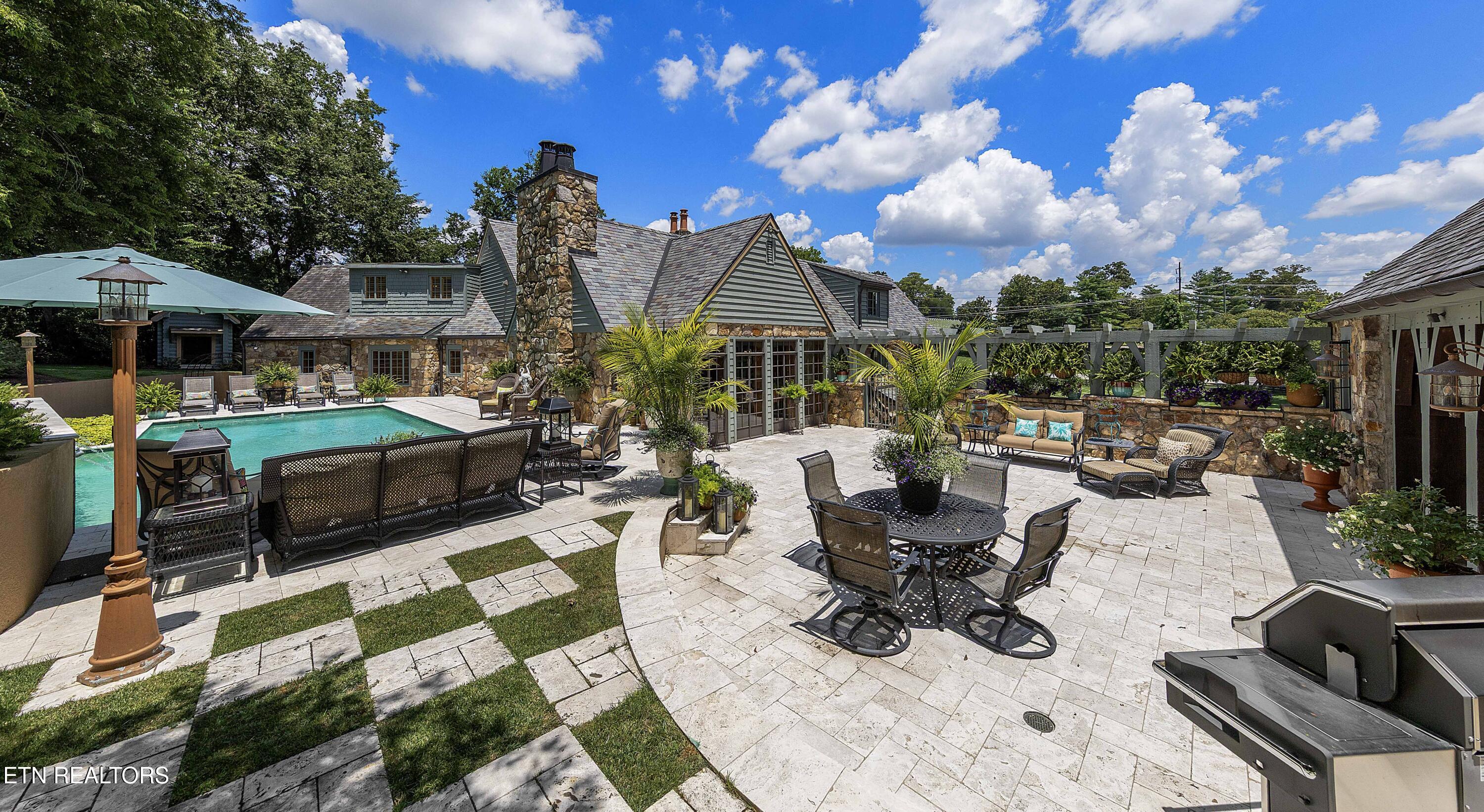 6203 Westland Drive, Knoxville