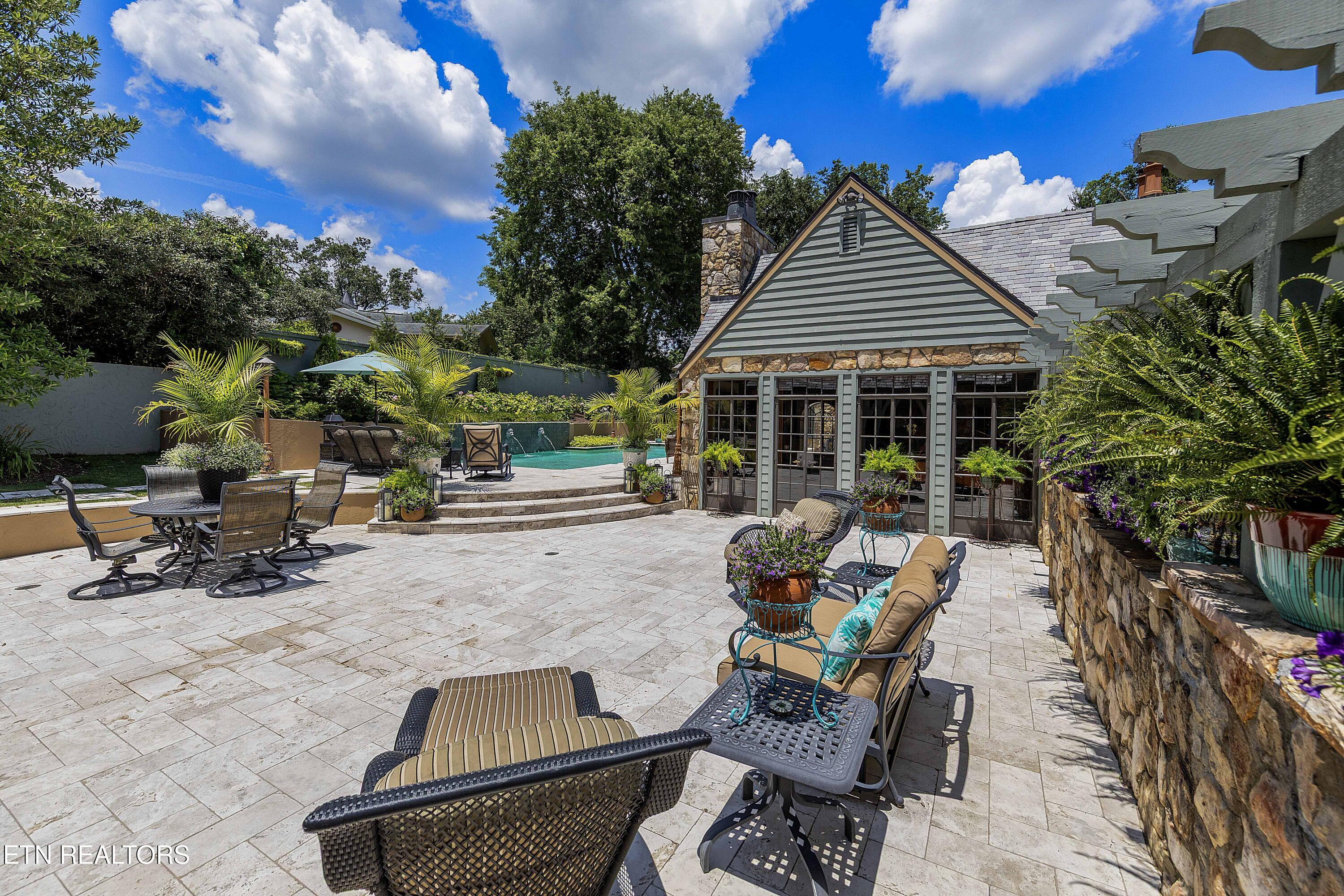 6203 Westland Drive, Knoxville