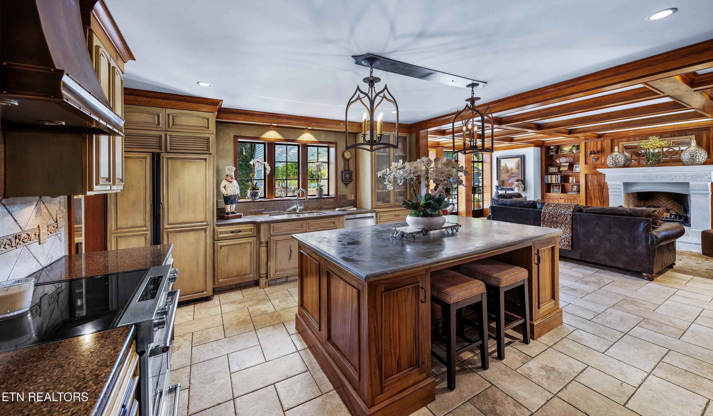 6203 Westland Drive, Knoxville