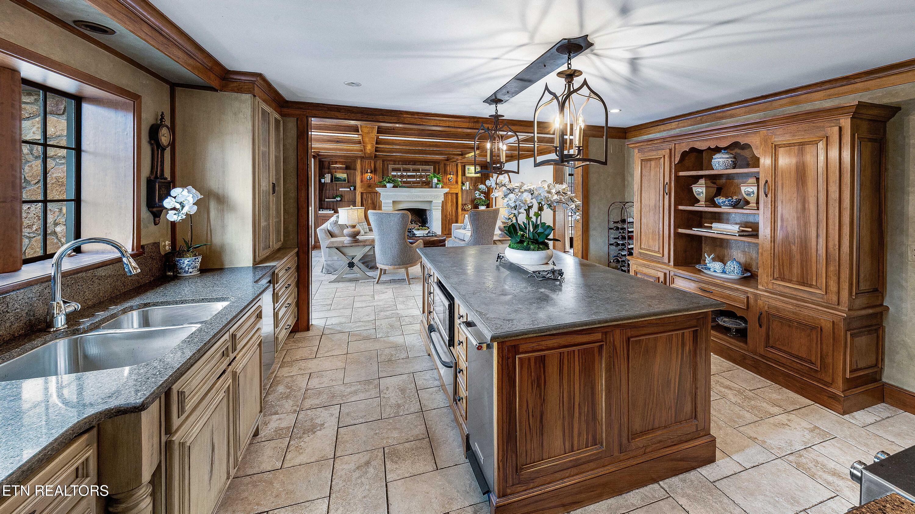 6203 Westland Drive, Knoxville