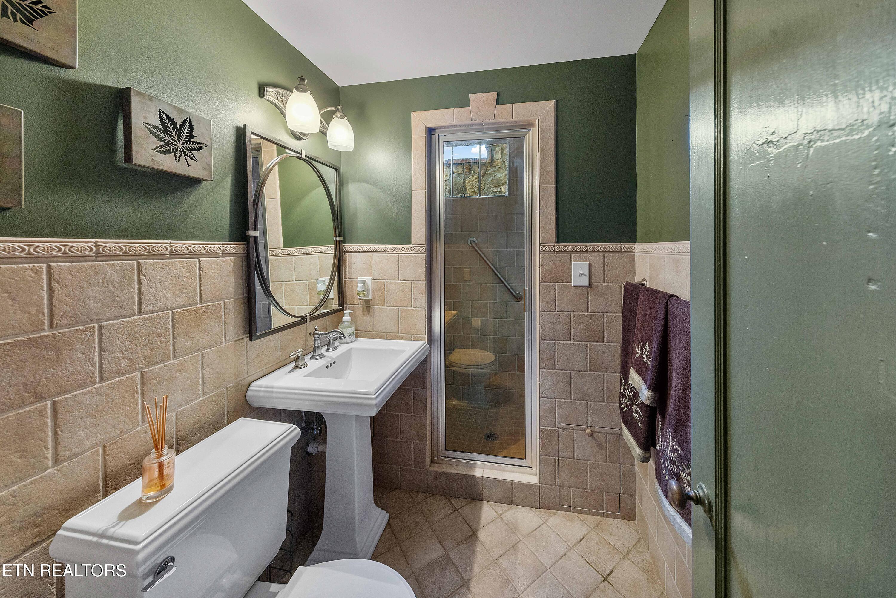 6203 Westland Drive, Knoxville