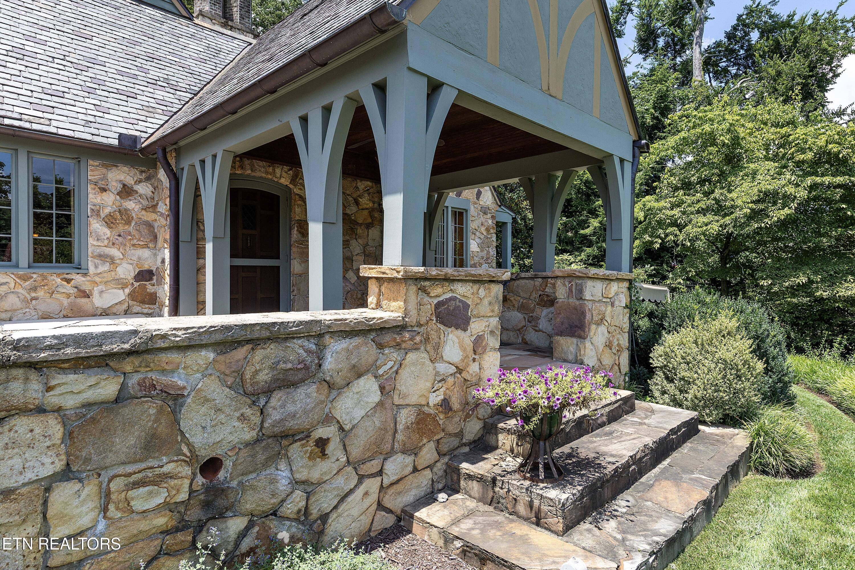 6203 Westland Drive, Knoxville