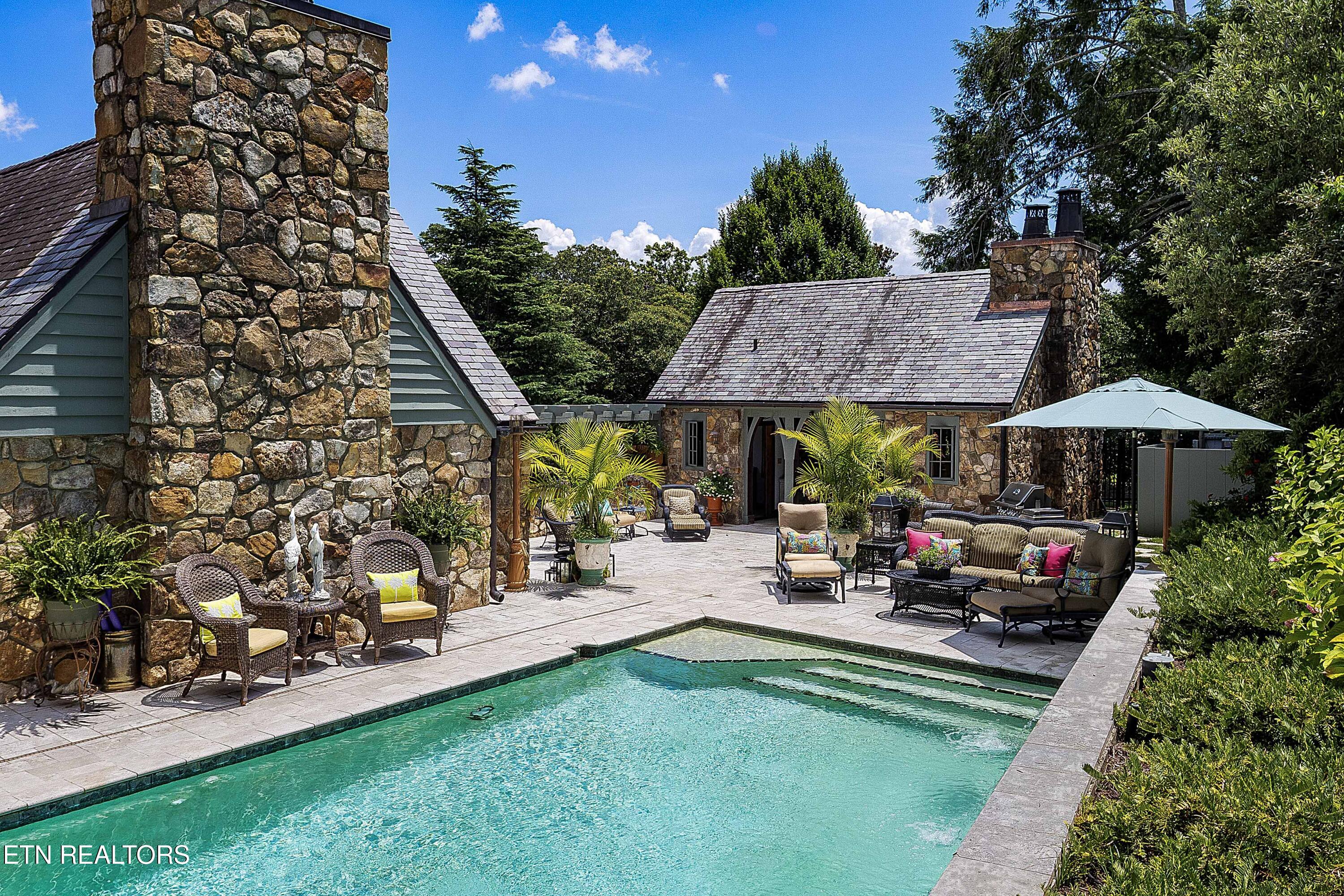 6203 Westland Drive, Knoxville