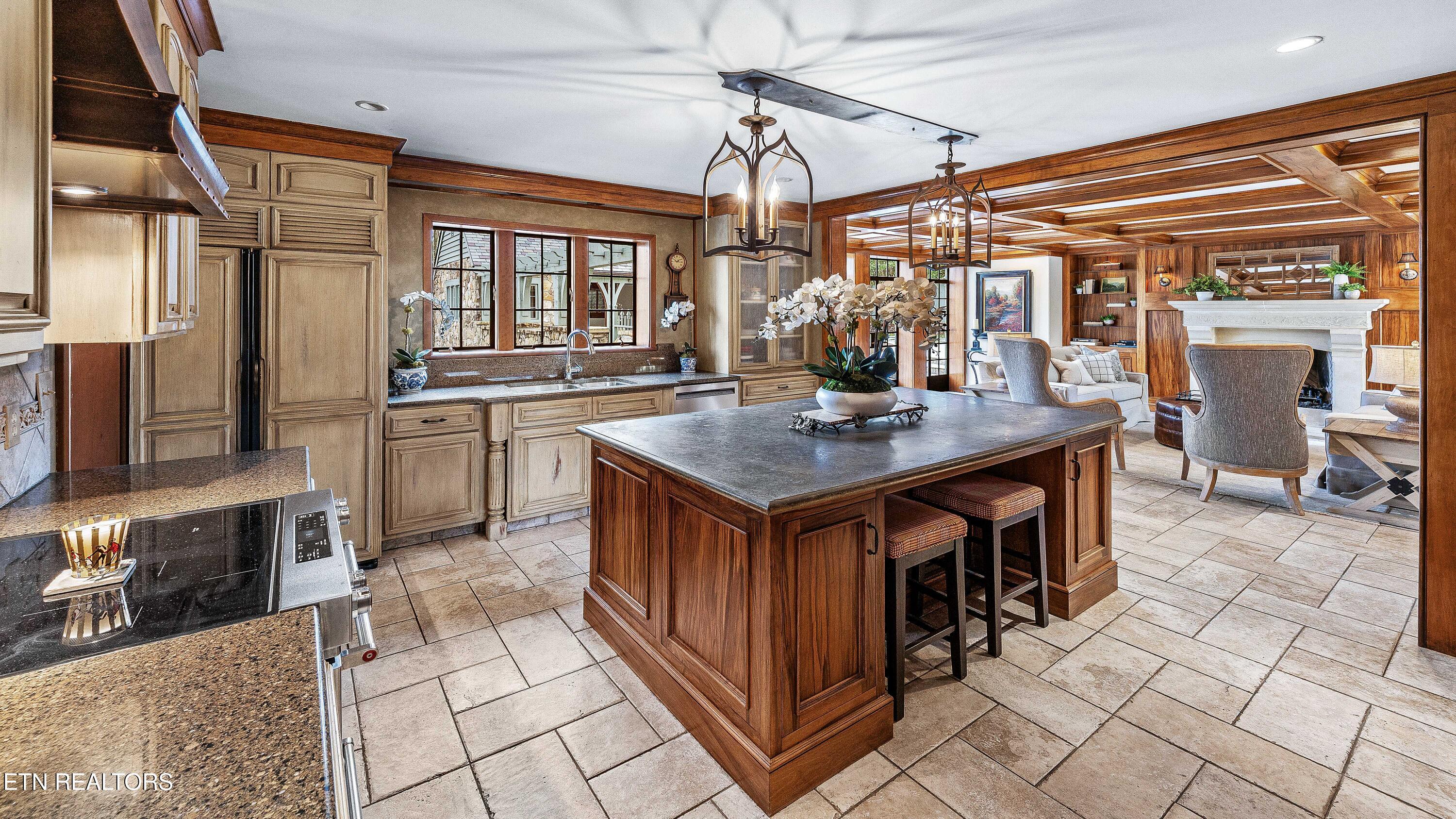 6203 Westland Drive, Knoxville