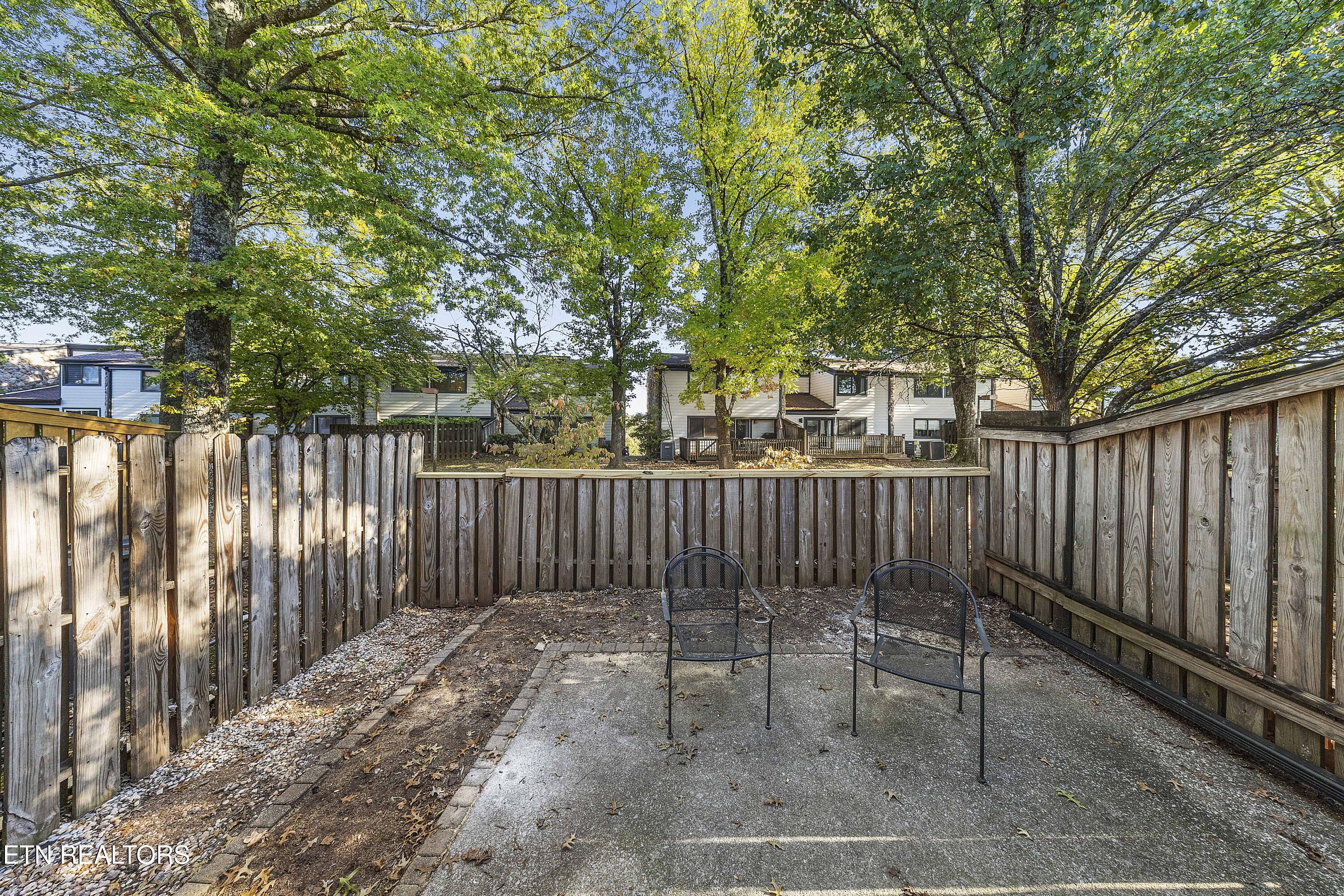 1914 Cherokee Bluff Drive, Knoxville