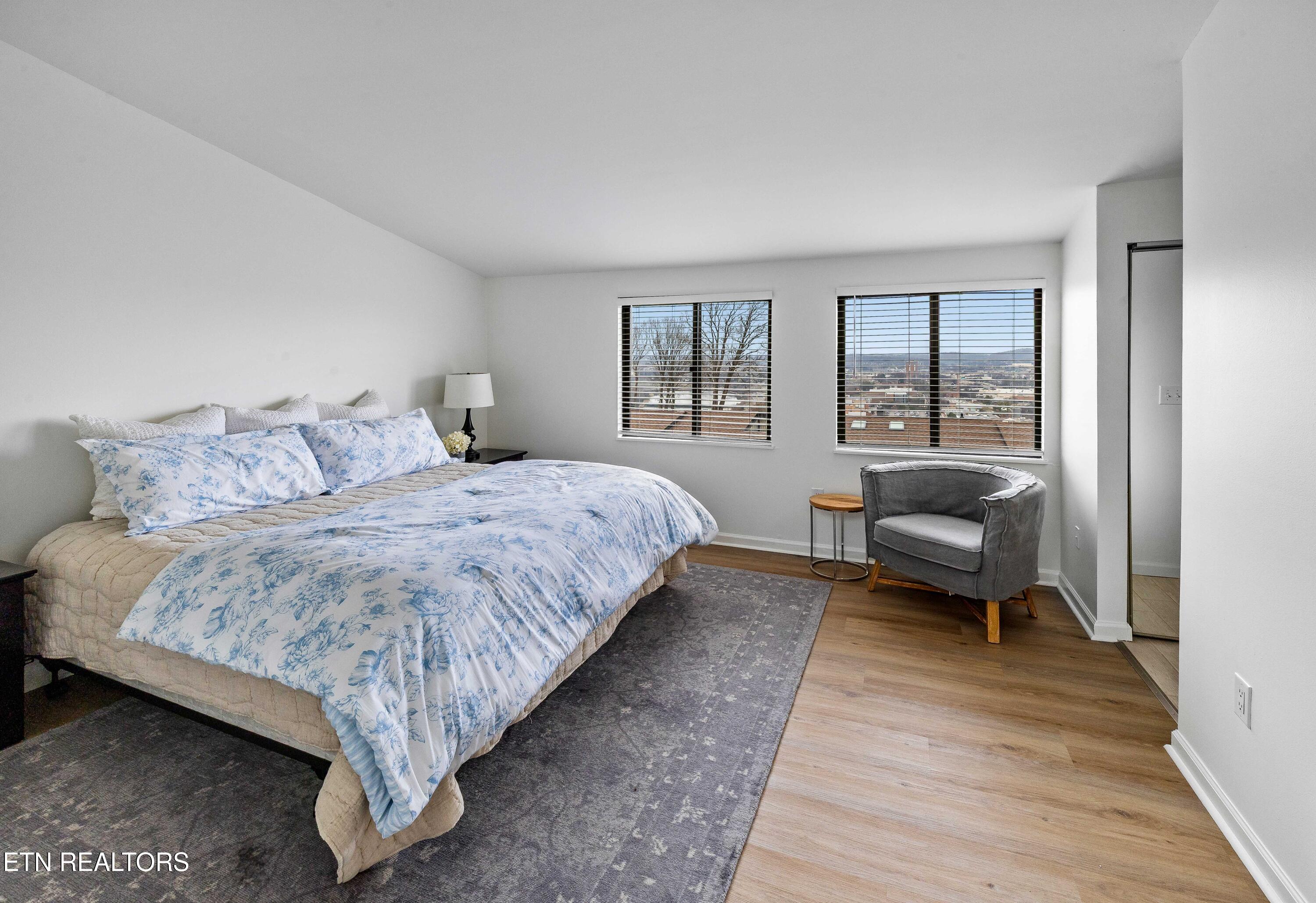 1914 Cherokee Bluff Drive, Knoxville