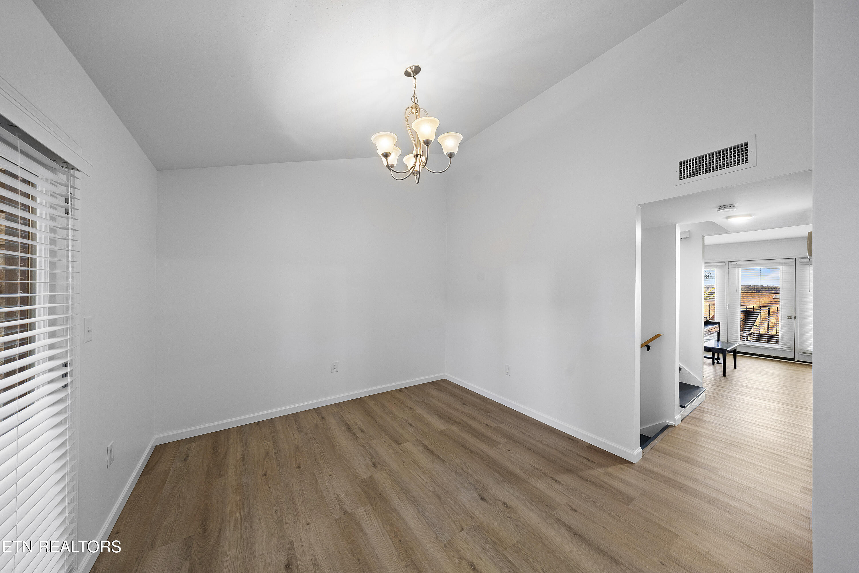 1914 Cherokee Bluff Drive, Knoxville