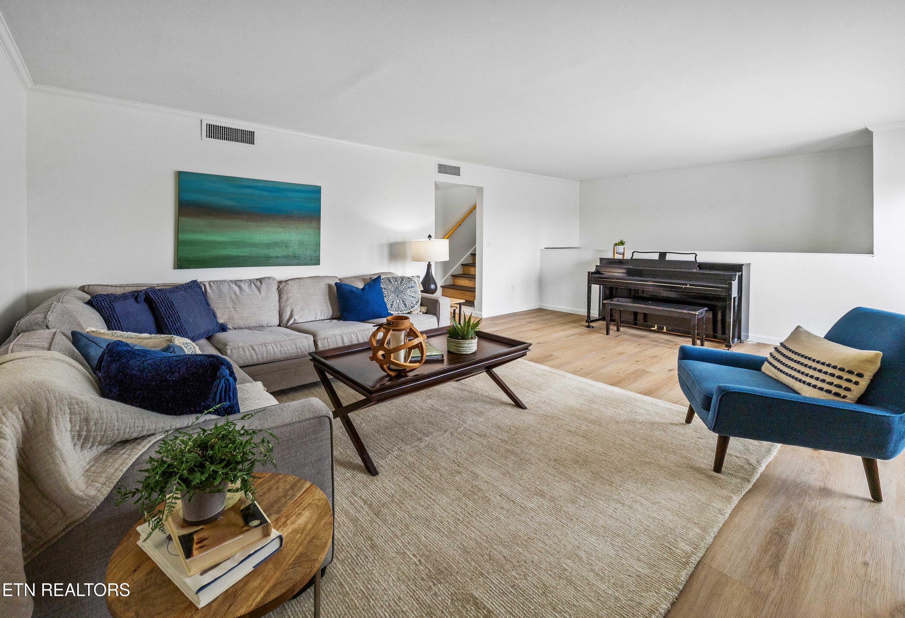 1914 Cherokee Bluff Drive, Knoxville