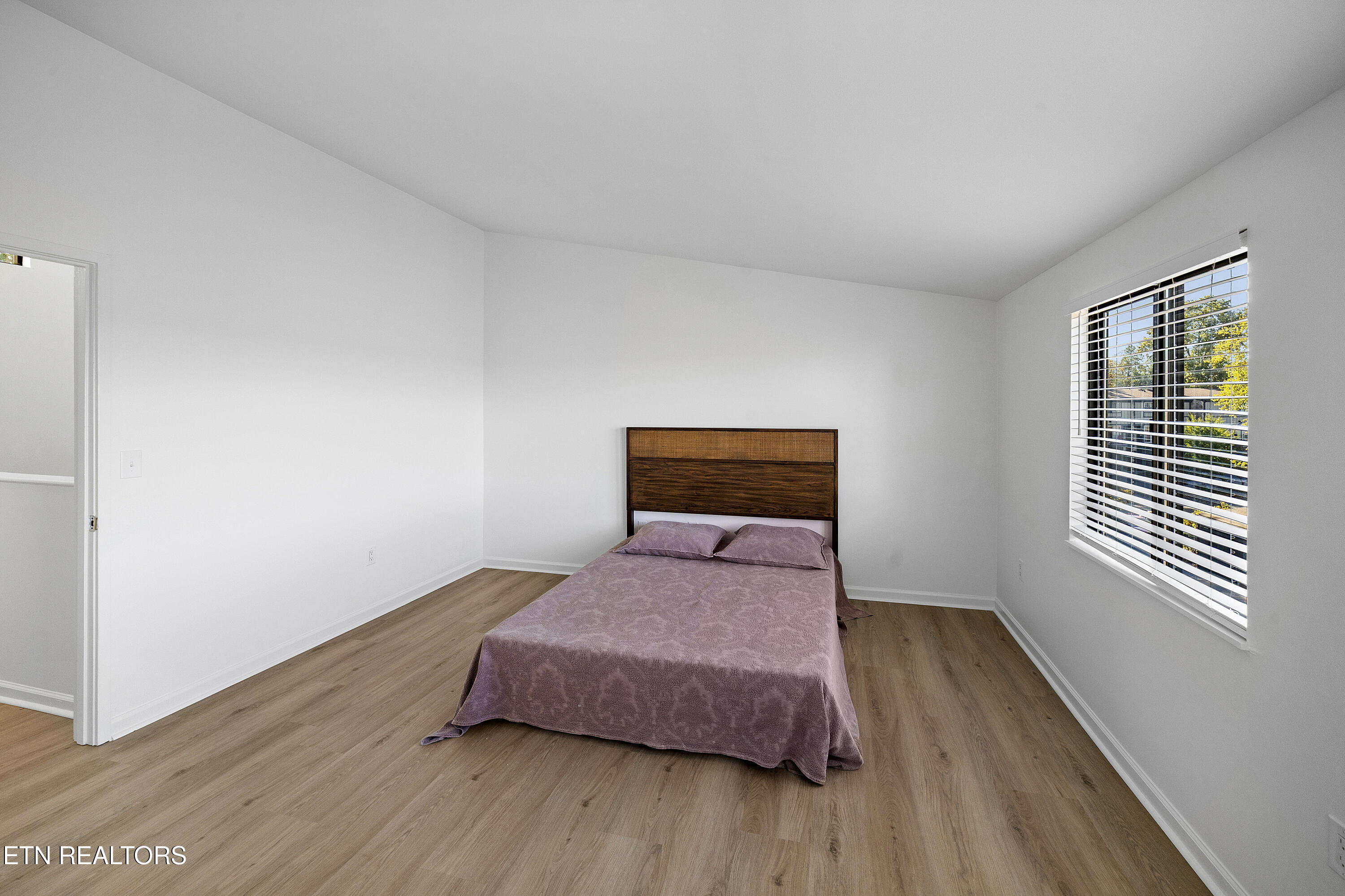 1914 Cherokee Bluff Drive, Knoxville