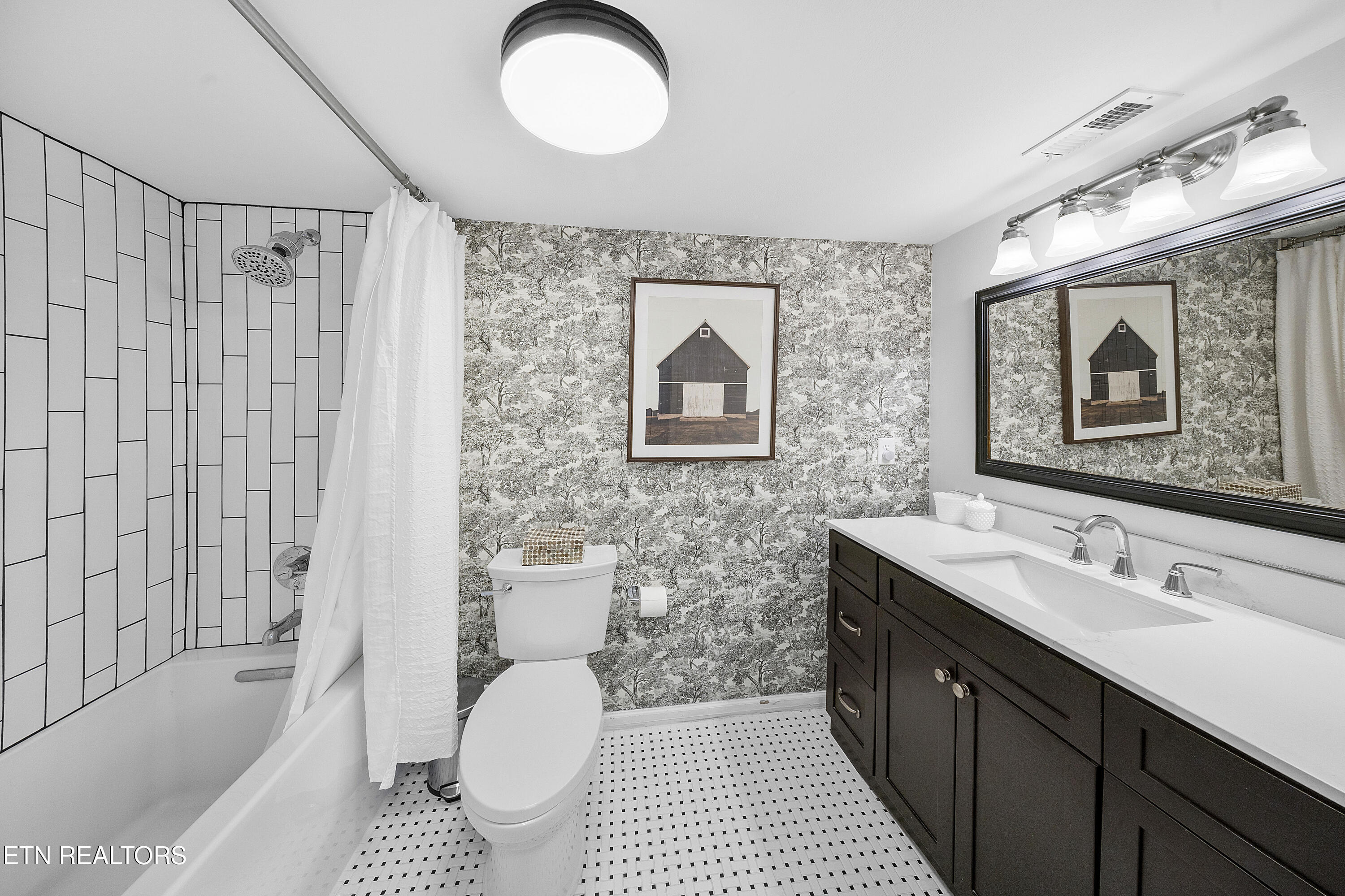 2016 Cherokee Bluff Drive