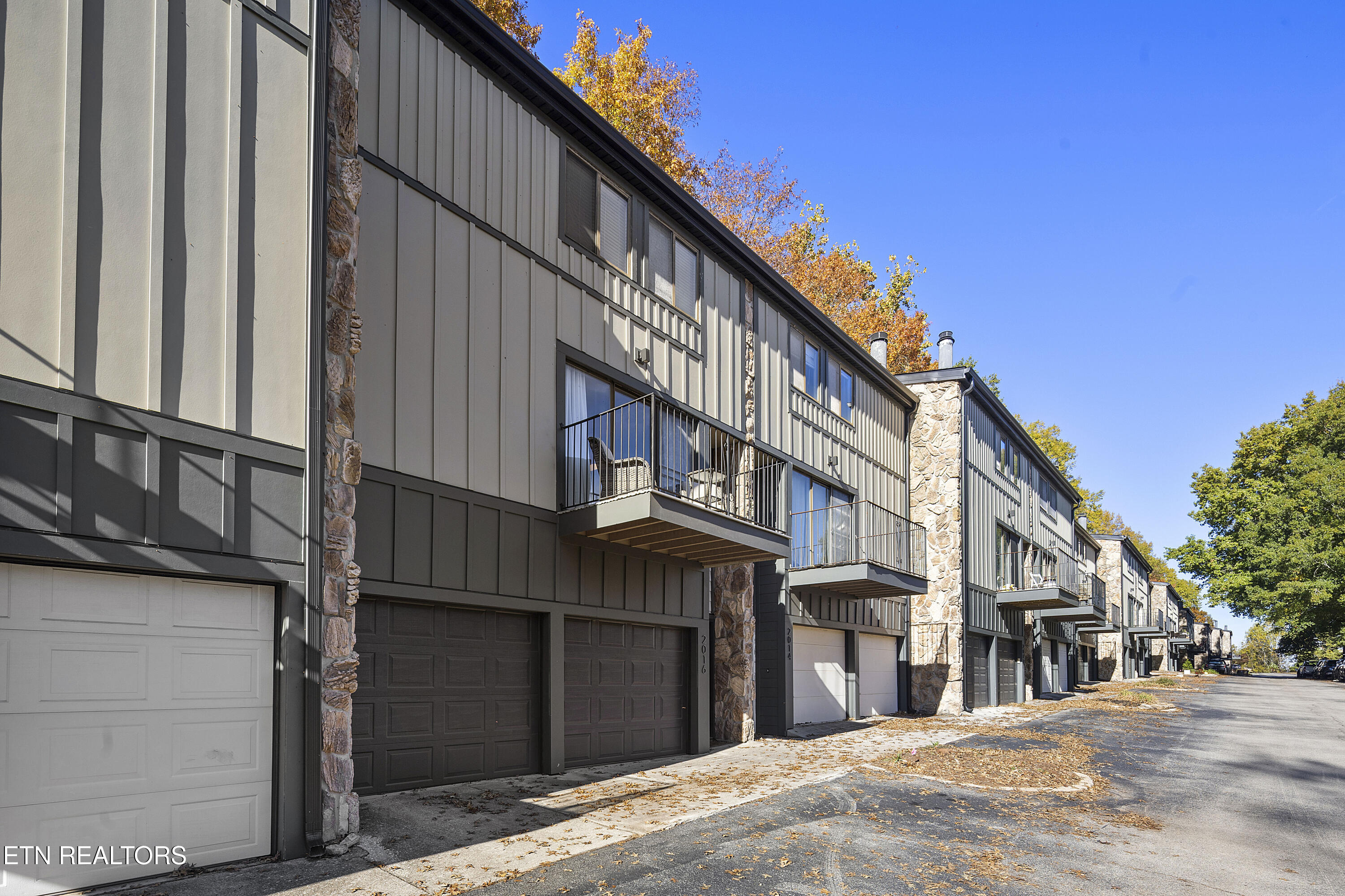 2016 Cherokee Bluff Drive