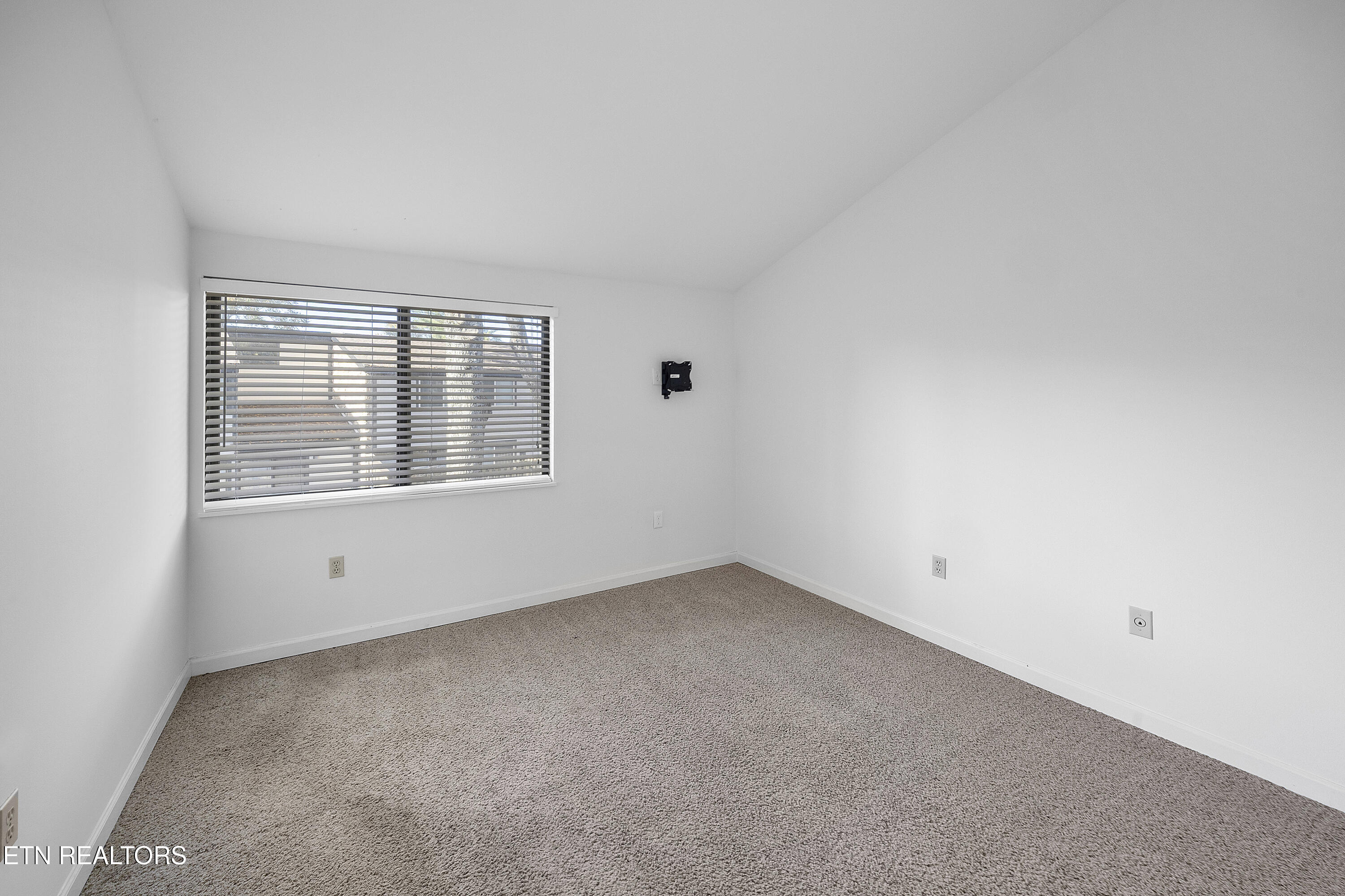 2016 Cherokee Bluff Drive