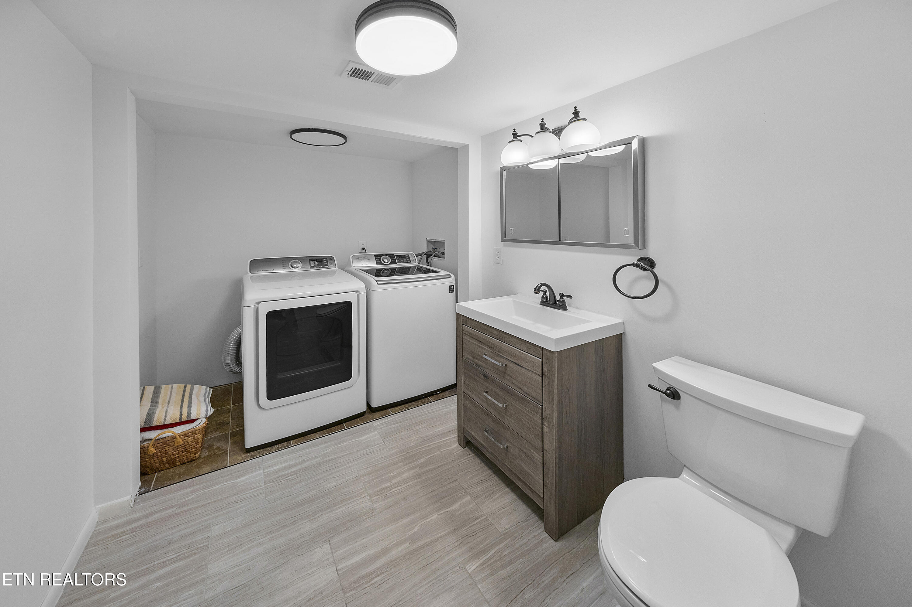 2016 Cherokee Bluff Drive