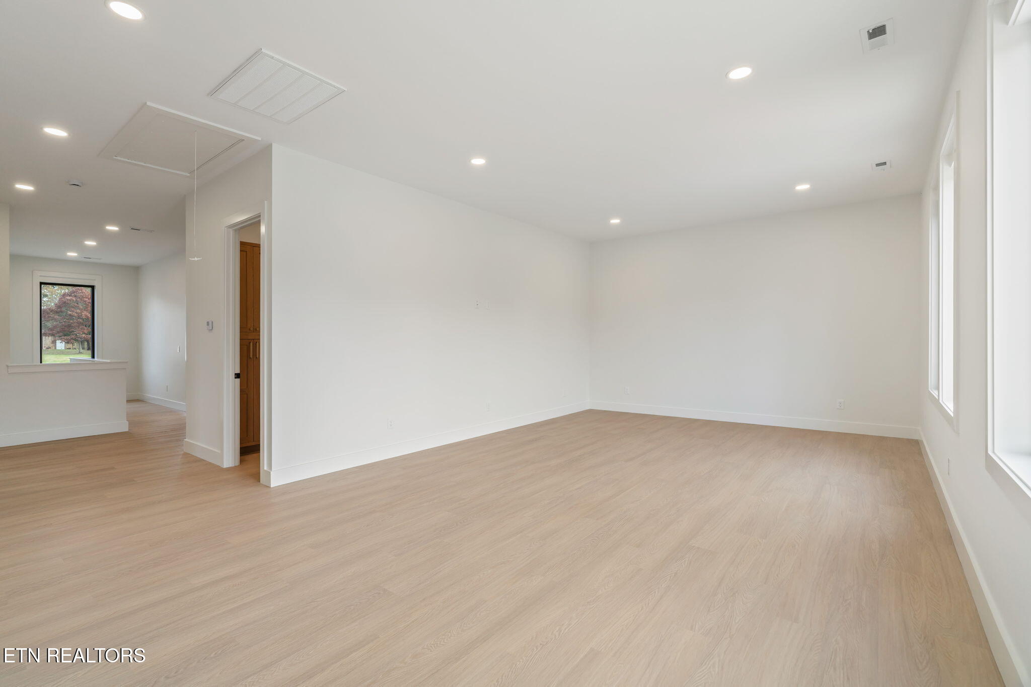 7808 S Northshore Drive