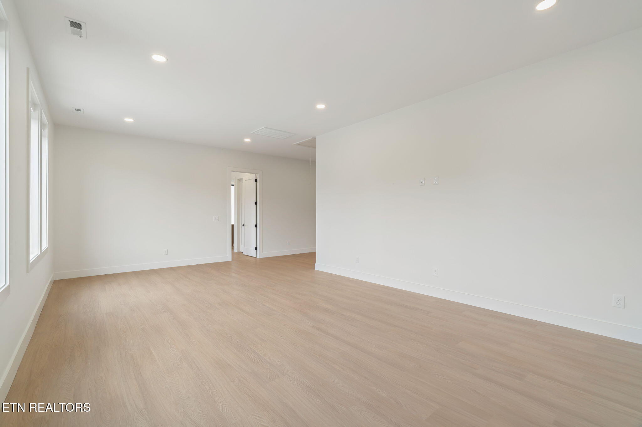 7808 S Northshore Drive