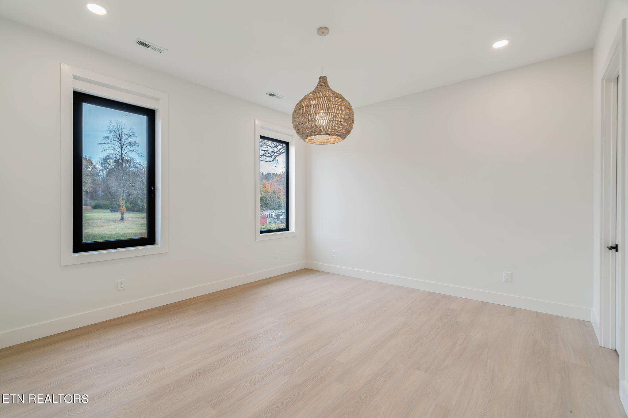 7808 S Northshore Drive